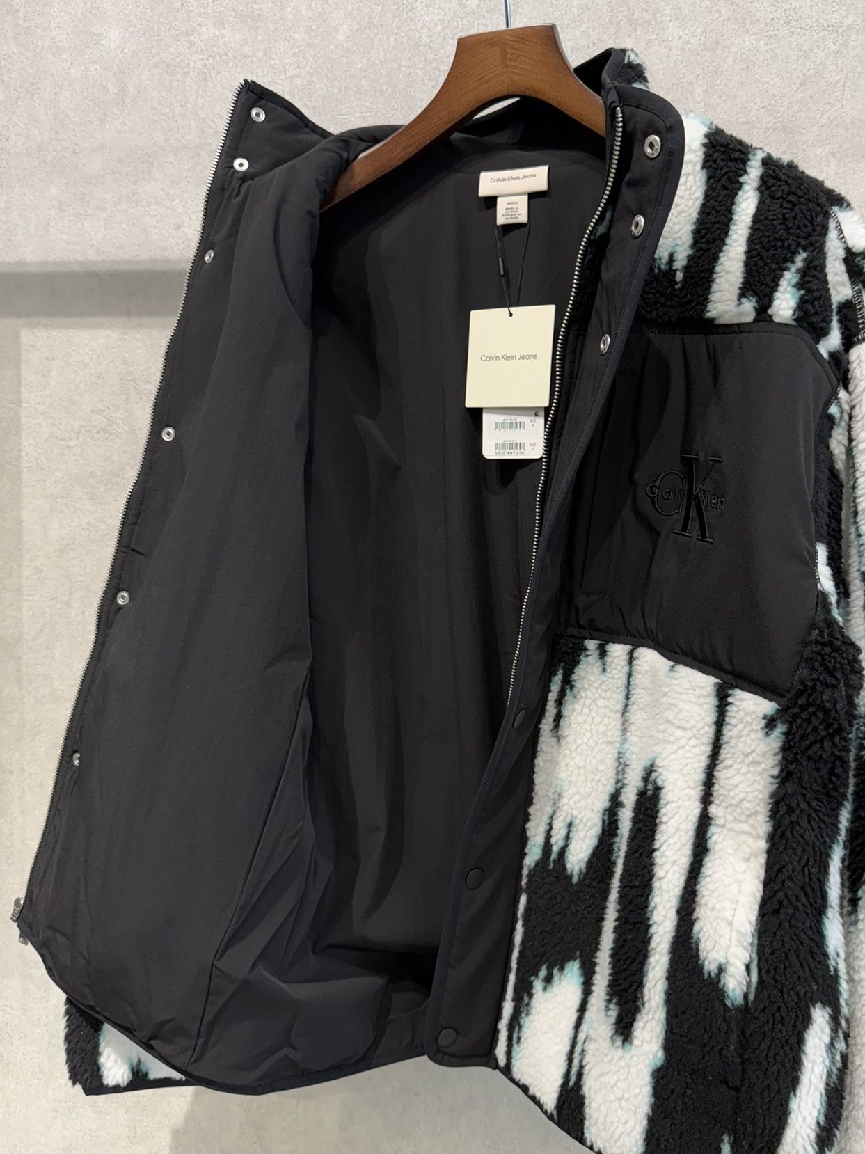 ジャカードシェルパジャケット / ボアジャケット / 4RD219G / UB1(ブラック×ホワイト×サックスブルー)