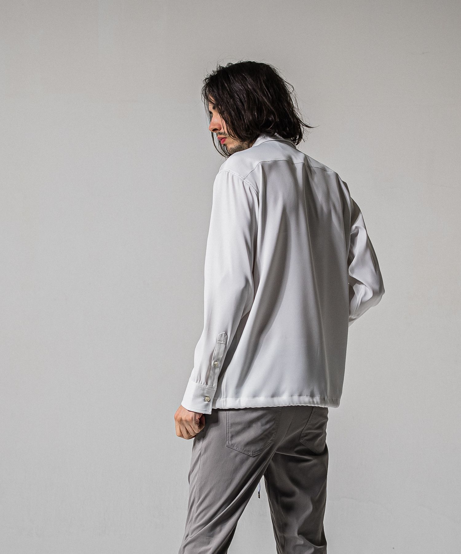 PULLOVER SATIN SHIRT / RC39-SH-002 / ハーフジップサテンシャツ / ホワイト (3月上旬入荷予定)