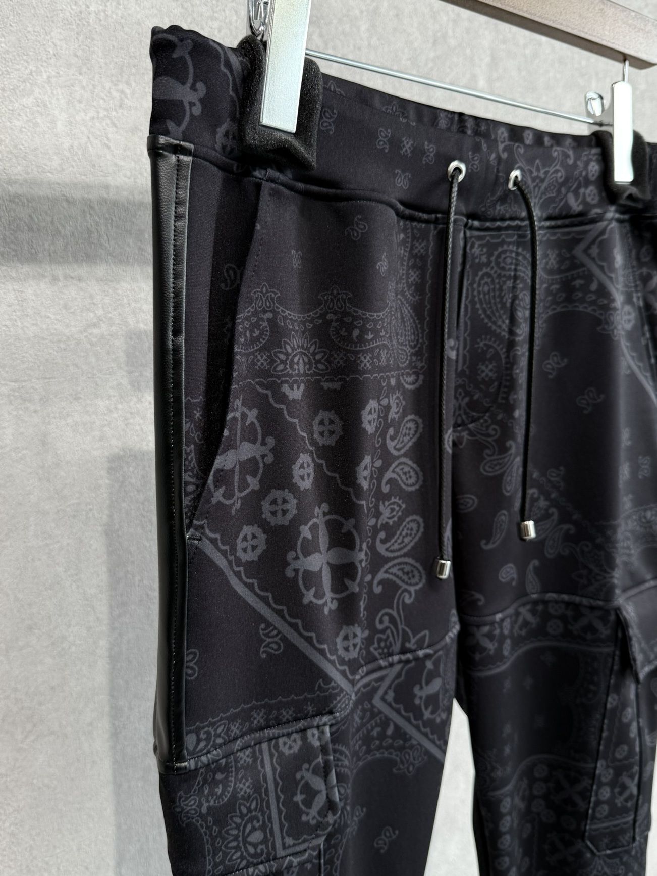 DARRELL HEAT CARGO PT / RC38-ST-010H / 裏起毛カーゴラインパンツ / ペイズリーブラック