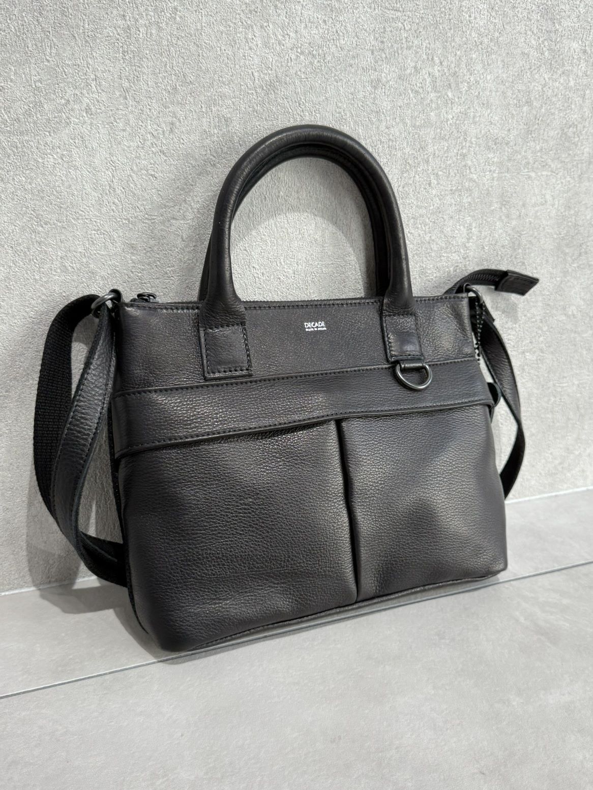 オイルドカウレザー ミニハンドショルダーバッグ / DCD-01507B / ブラック×ブラック