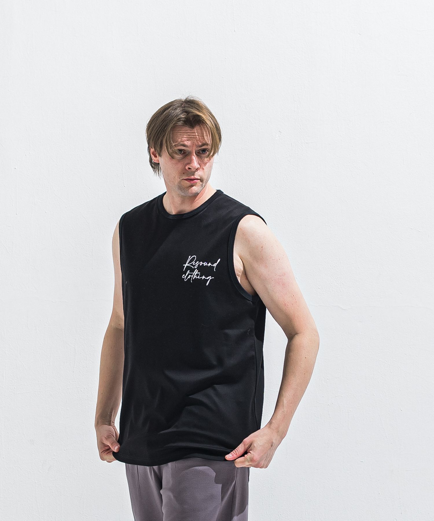 OVER NO SLEEVE / RC40-T-010 / バックロゴメッシュノースリーブ / ブラック (6月上旬入荷予定)