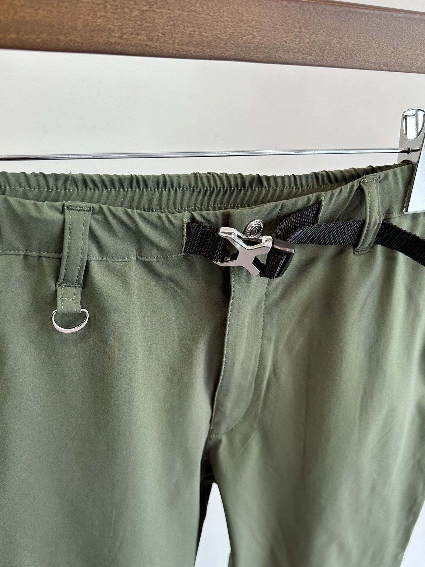 PAT WIDE EASY PANTS / RC31-ST-036 / ベルト付きテーパードワイドパンツ / ナイロンカーキ