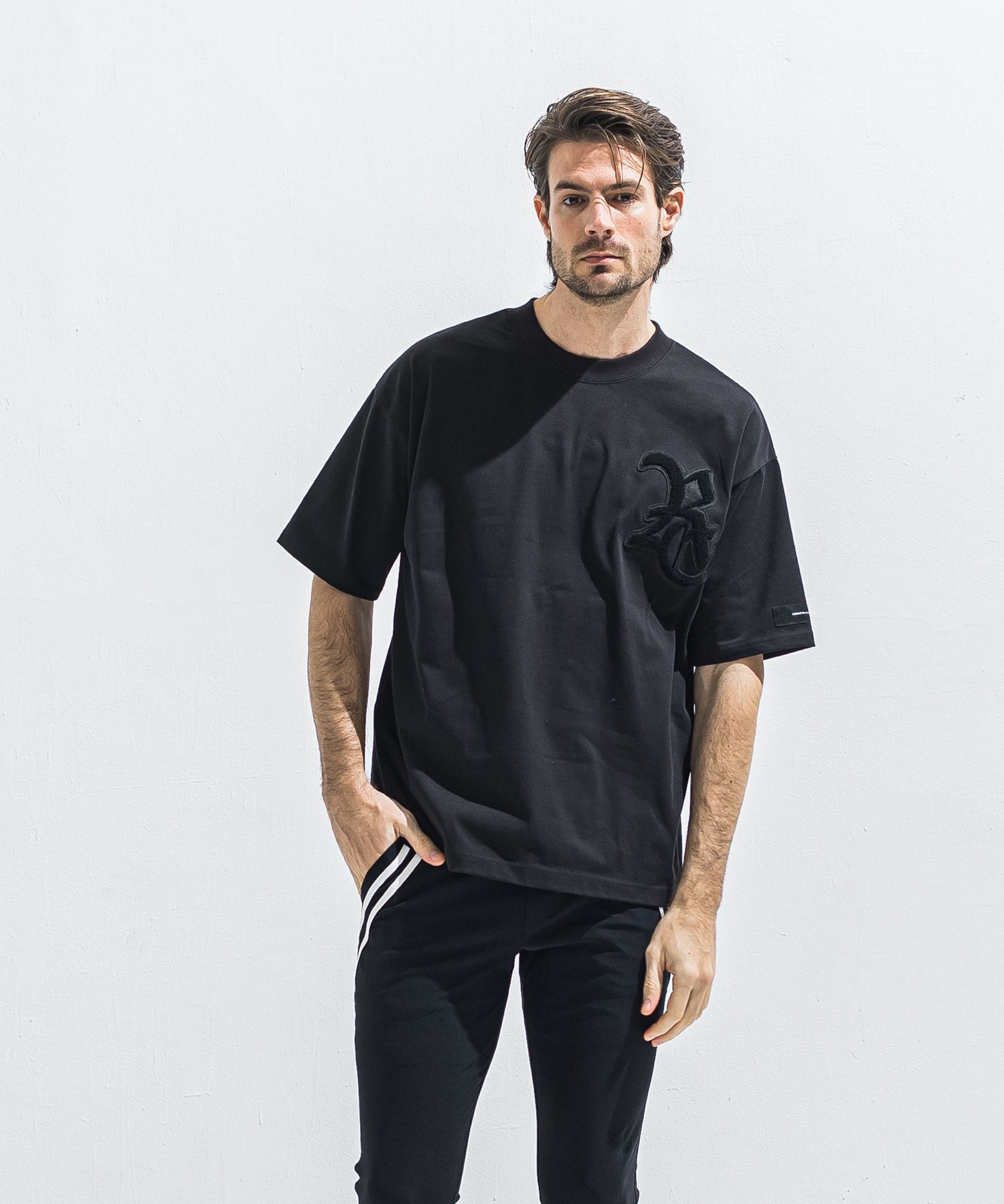 RC OVER TEE / RC40-T-006 / RCワッペンビッグTシャツ / ブラック×ブラック (5月中旬入荷予定)