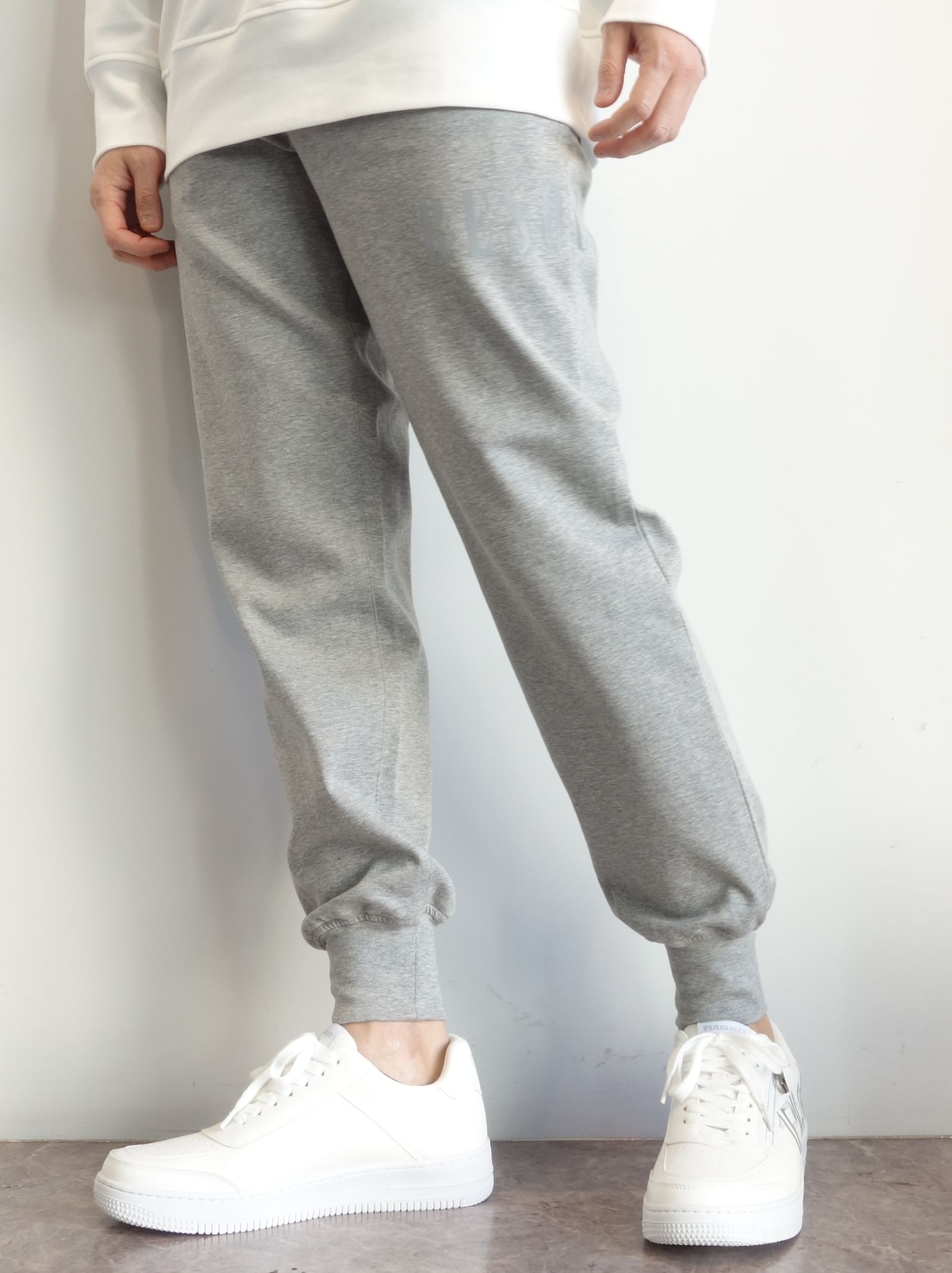 RESOUND BILLIE PANTS / ロゴリブパンツ-