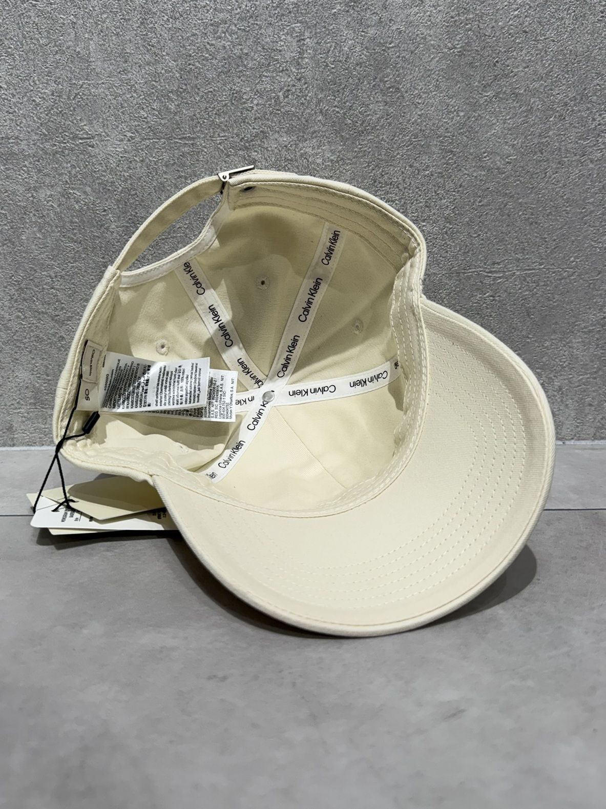 6パネルスモールモノグラムベースボールキャップ / 4G5002G / YAE(アイボリー)