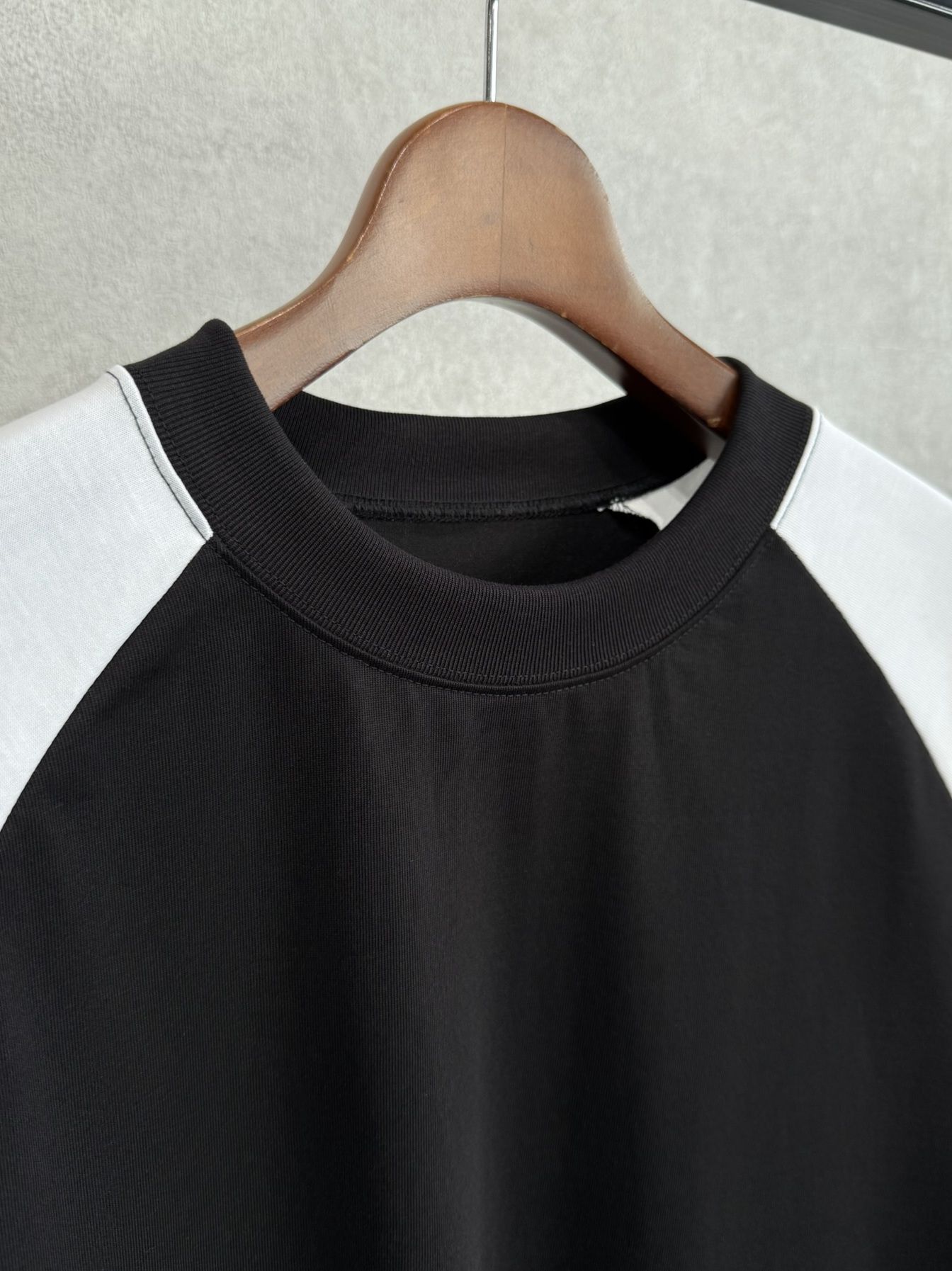 BACK RC RAGLAN OVER TEE / RC39-T-001 / バックロゴラグランビッグTシャツ / ブラック×ホワイト