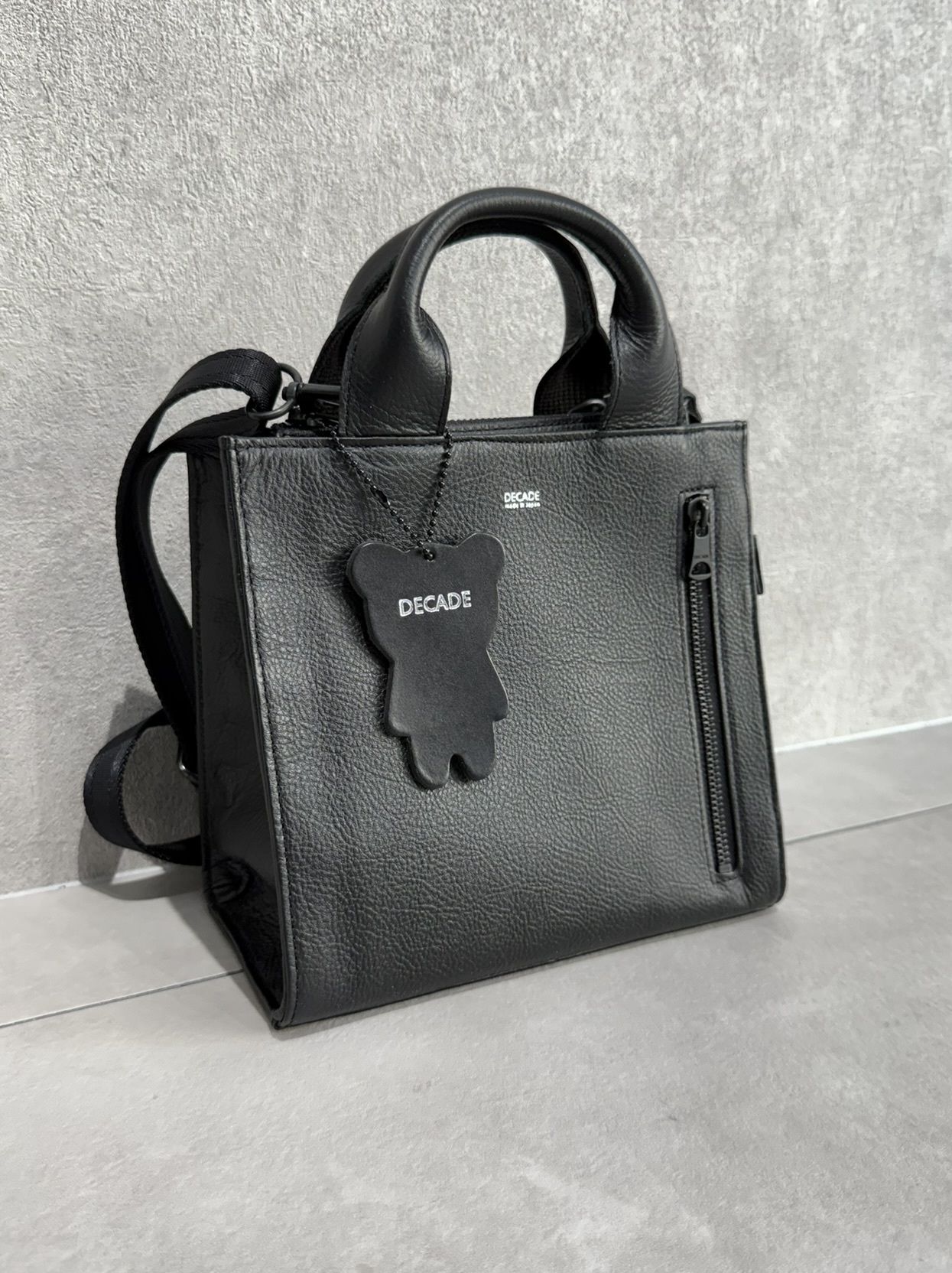 ウォータープルーフレザー ミニショルダートートバッグ / DCD-01540B / ブラック×ブラック