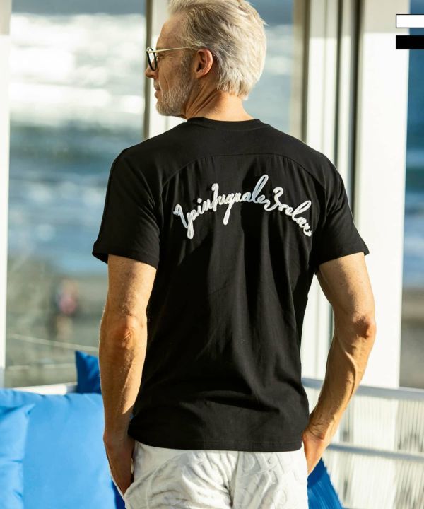 コード刺繍バックロゴ半袖Tシャツ / ust-23010 / ブラック