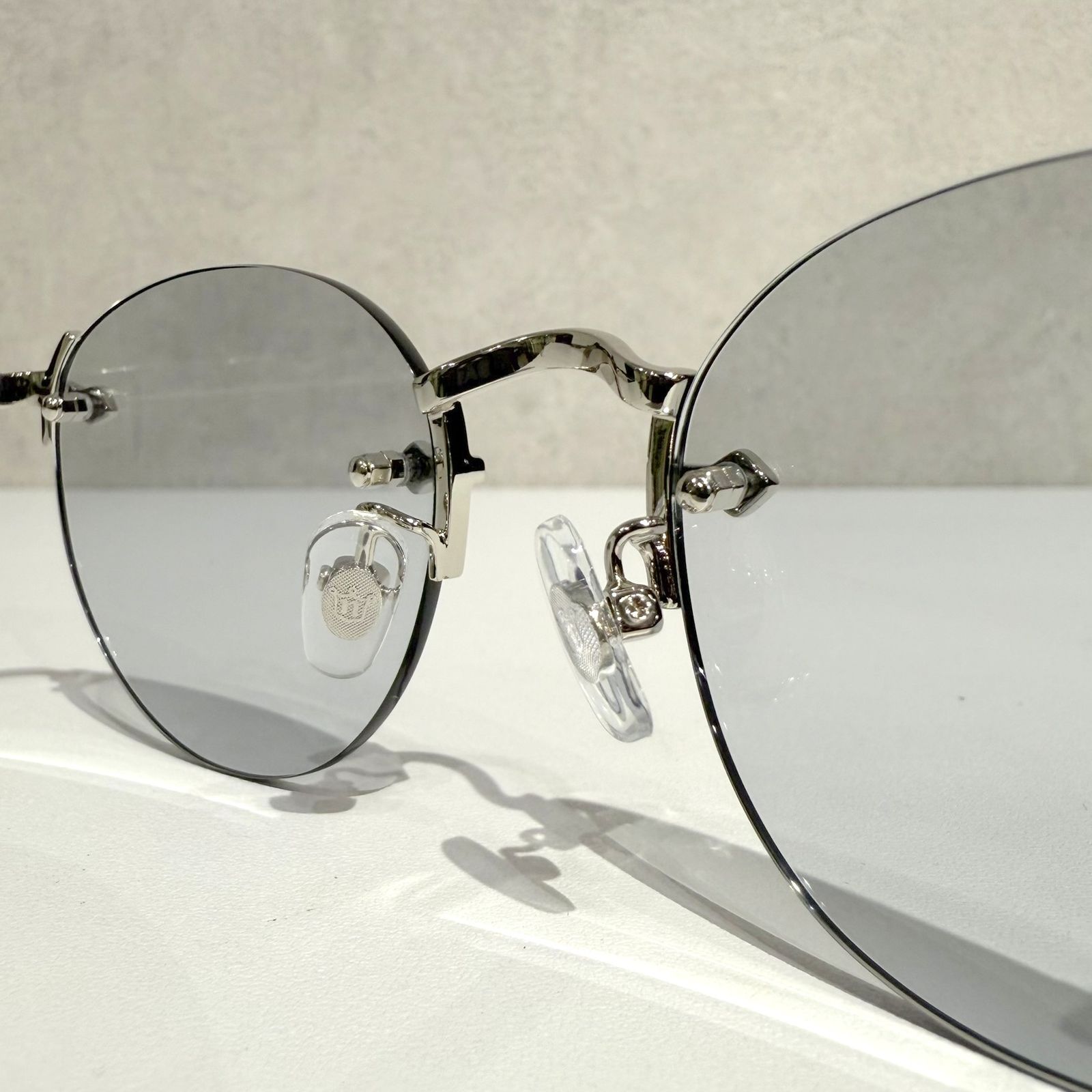 NEW. GOBER C-1 / サングラス / ブラステッドシルバー