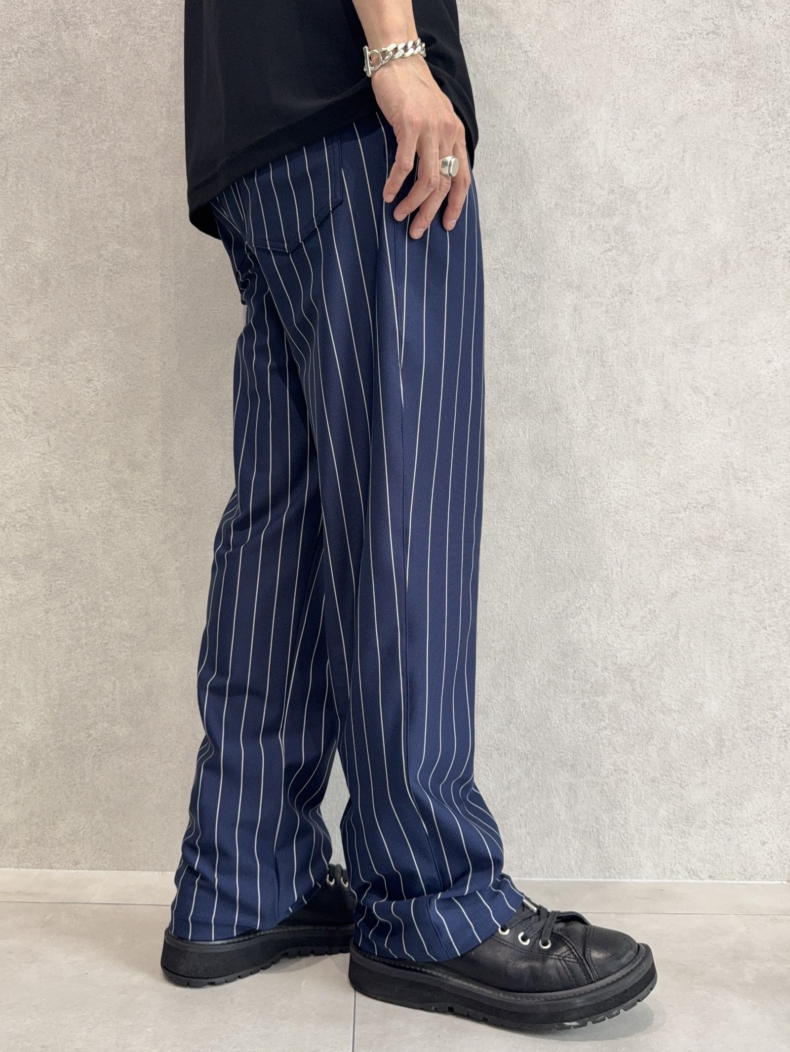 CHRIS EASY WIDE TUCK PANTS / RC35-ST-016WT / ワイドタックパンツ / ネイビーストライプ