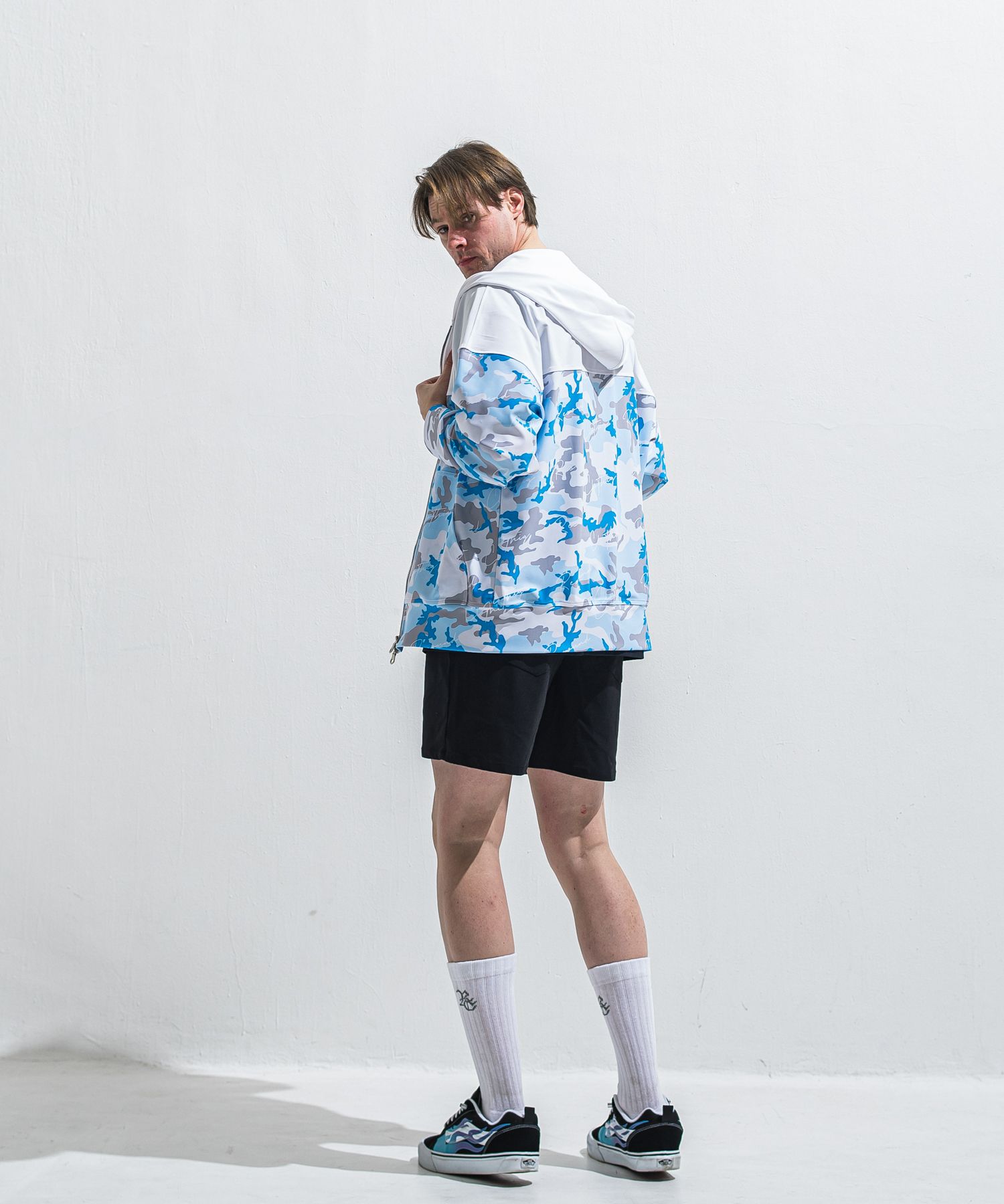 RUSH OVER ZIPUP HOODIE / RC40-C-001 / ラッシュガードパーカー / カモフラサックス (5月下旬入荷予定)