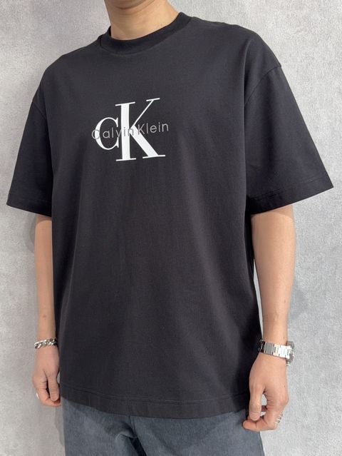 モノグラムオーバーサイズTシャツ / 4RAB823 / UB1(ブラック)