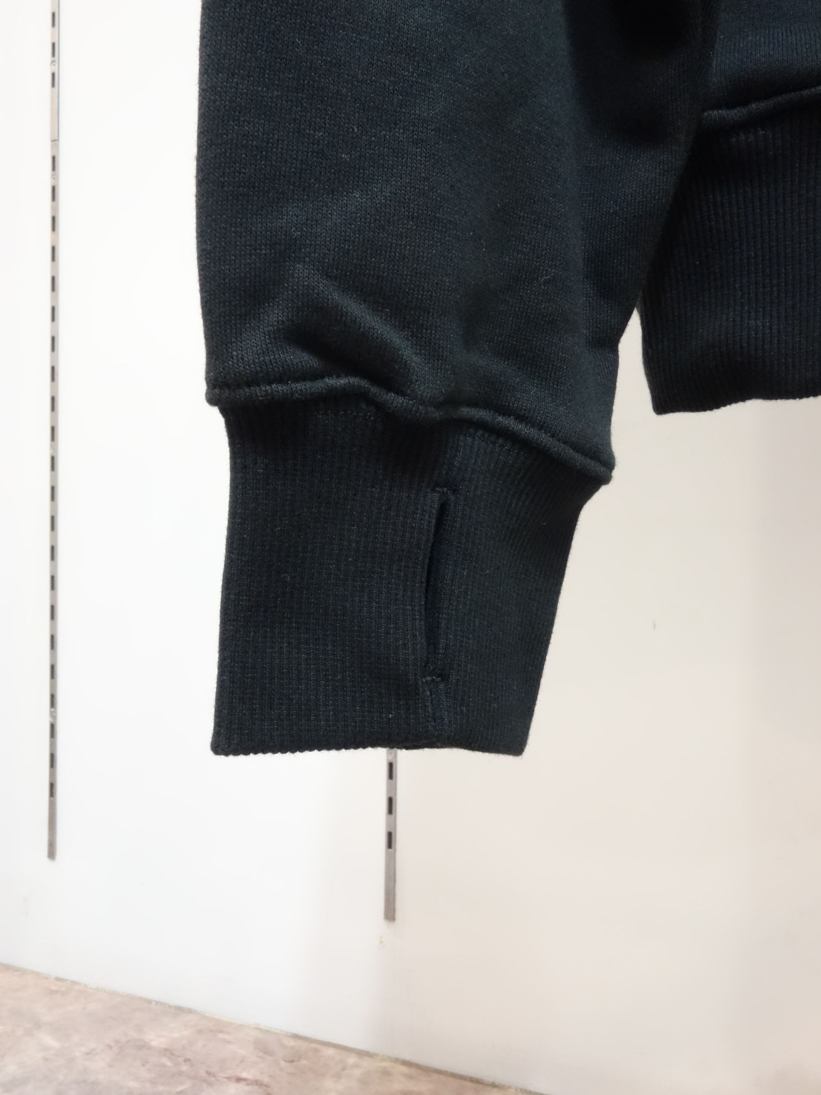 BOX LOGO BIG SILHOUETTE P/O / TNS1750 / オーバーサイズトレーナー