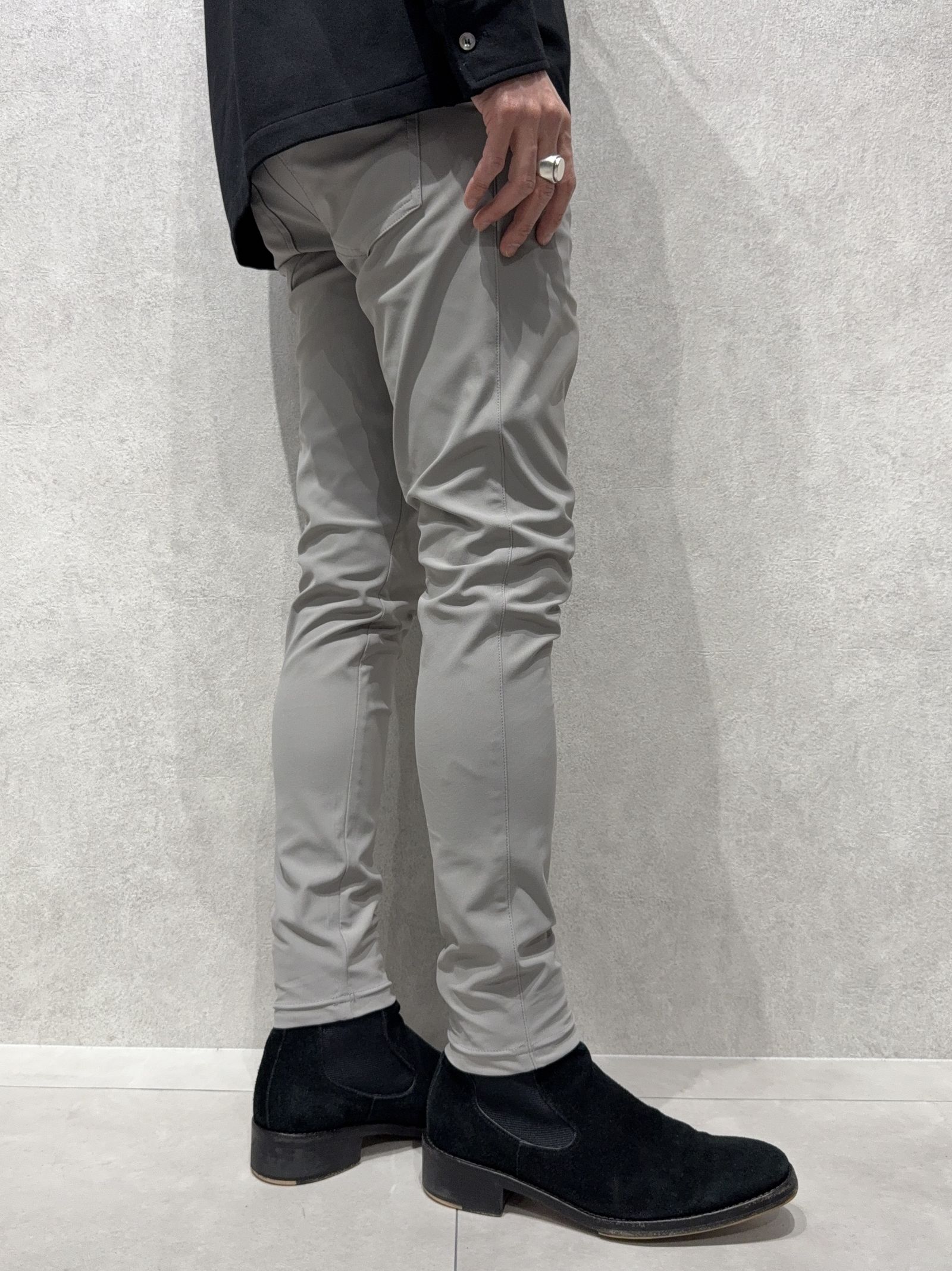 CHRIS EASY TUCK PANTS / RC39-ST-016T / ナイロンイージータックパンツ / グレー