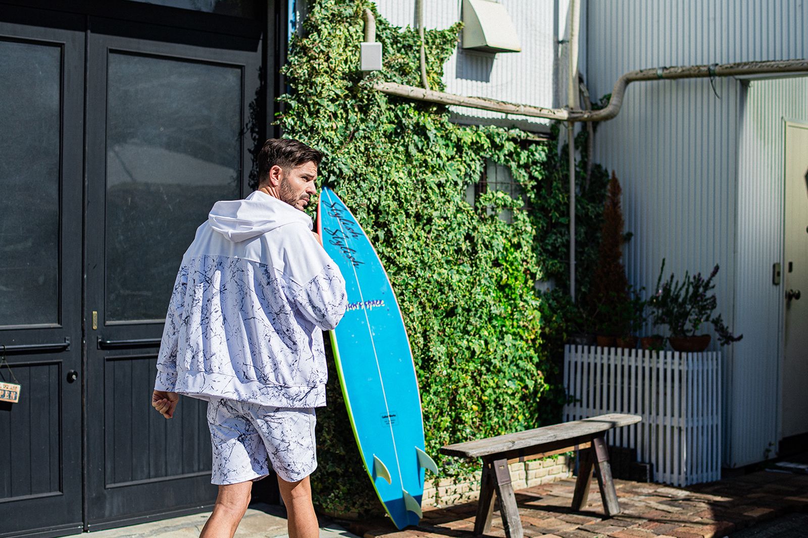 PAISELY RUSH OVER ZIPUP HOODIE / RC32-C-001 / ラッシュガードパーカー / ペイントホワイト