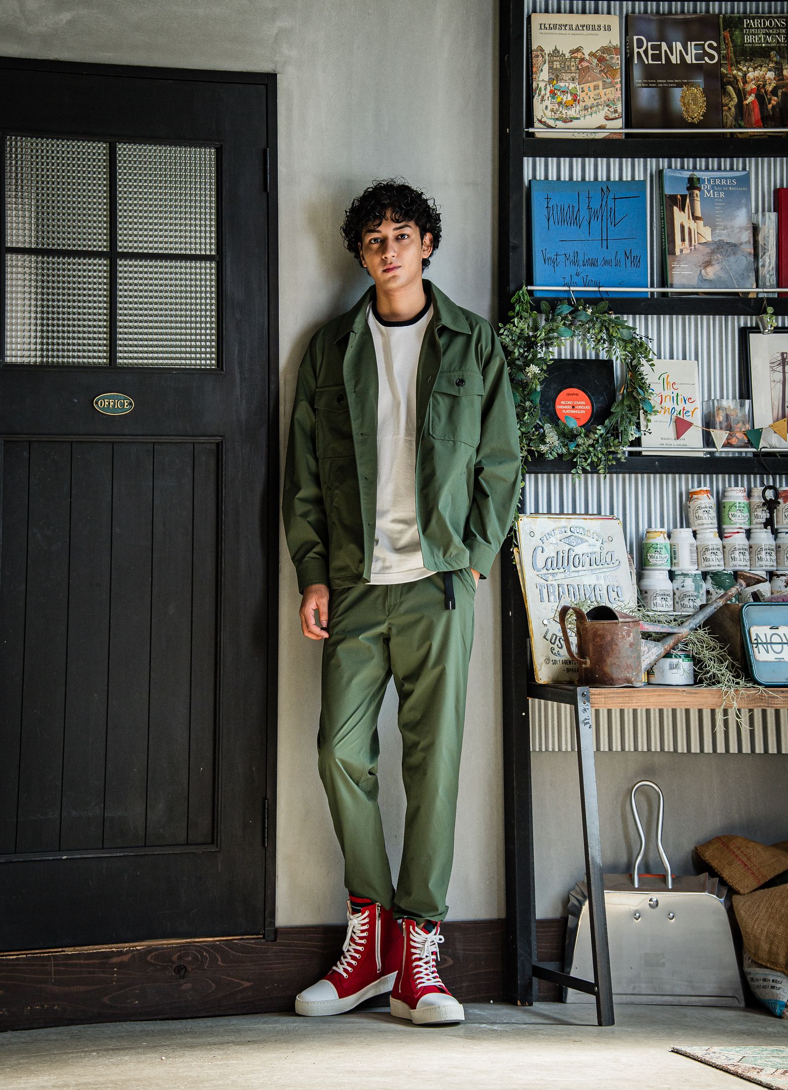 PAT WIDE EASY PANTS / RC31-ST-036 / ベルト付きテーパードワイドパンツ / ナイロンカーキ