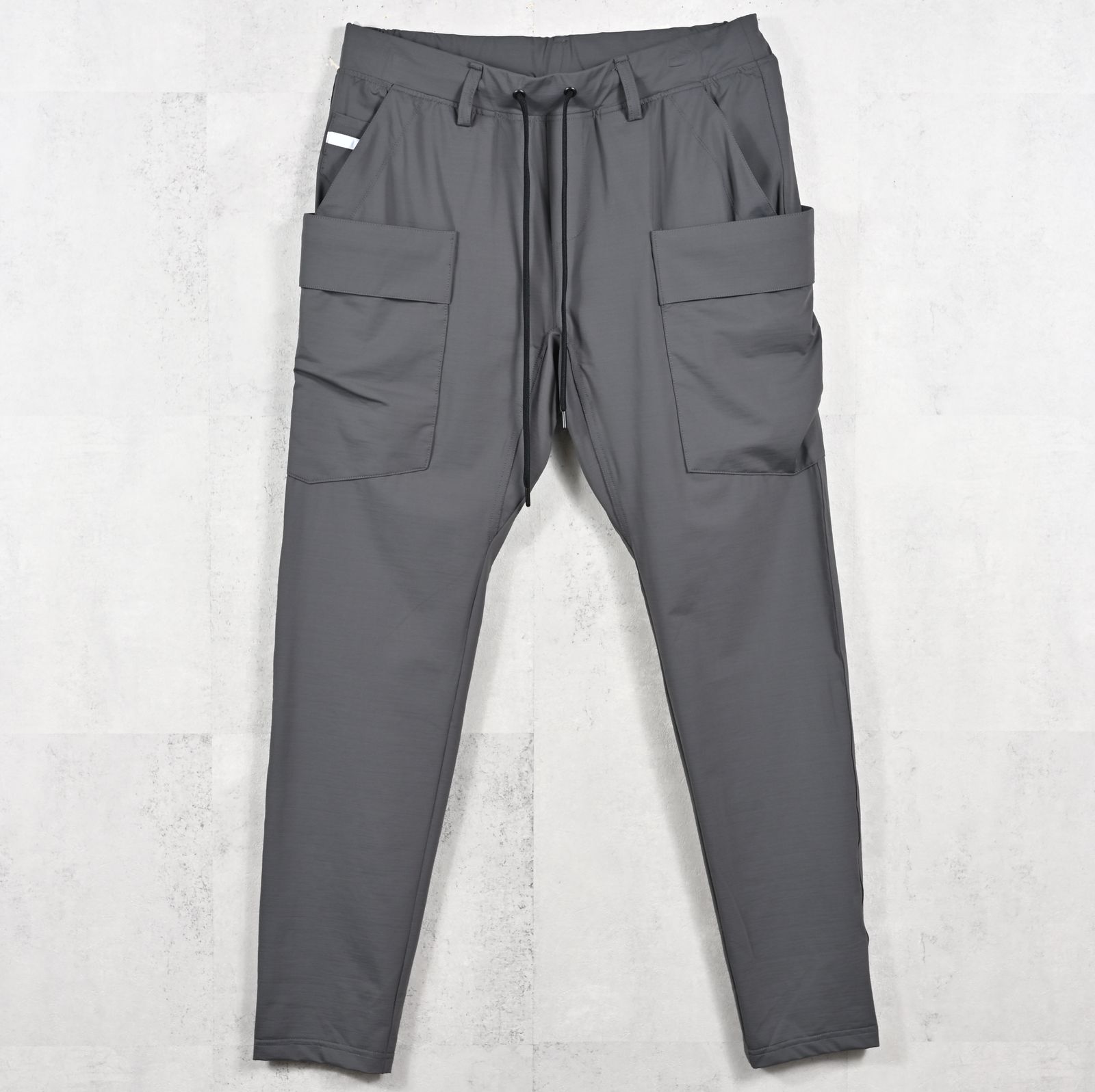 GR PT / DP1-ST-004 / ナイロンギアカーゴパンツ / チャコール (3月中旬入荷予定)