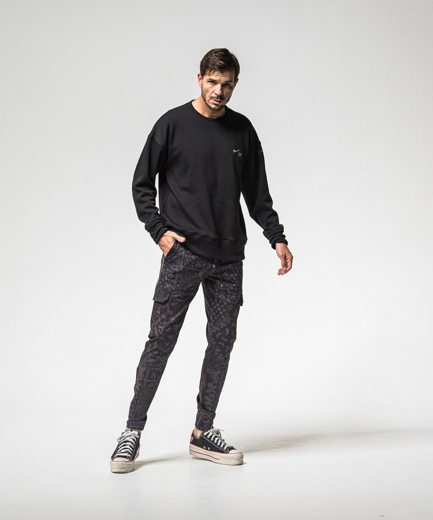 【FRIDAYコラボ】 FRIDAY STANDARD LOGO VELOURS FLEECE TRAINER / RCF1-C-004 / 裏起毛FRIDAYスタンダードロゴトレーナー / ブラック (11月上旬入荷予定)