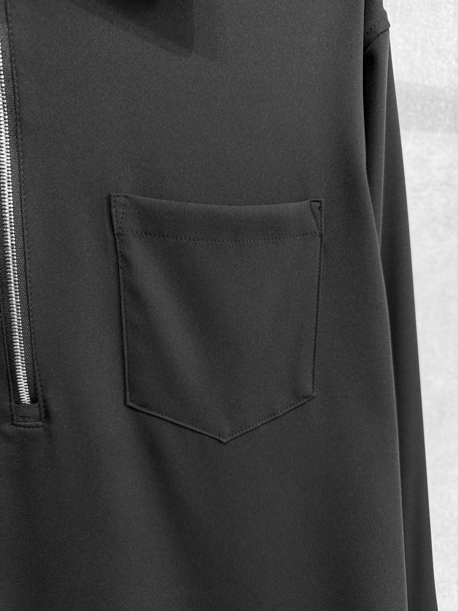 PULLOVER SATIN SHIRT / RC39-SH-002 / ハーフジップサテンシャツ / ブラック