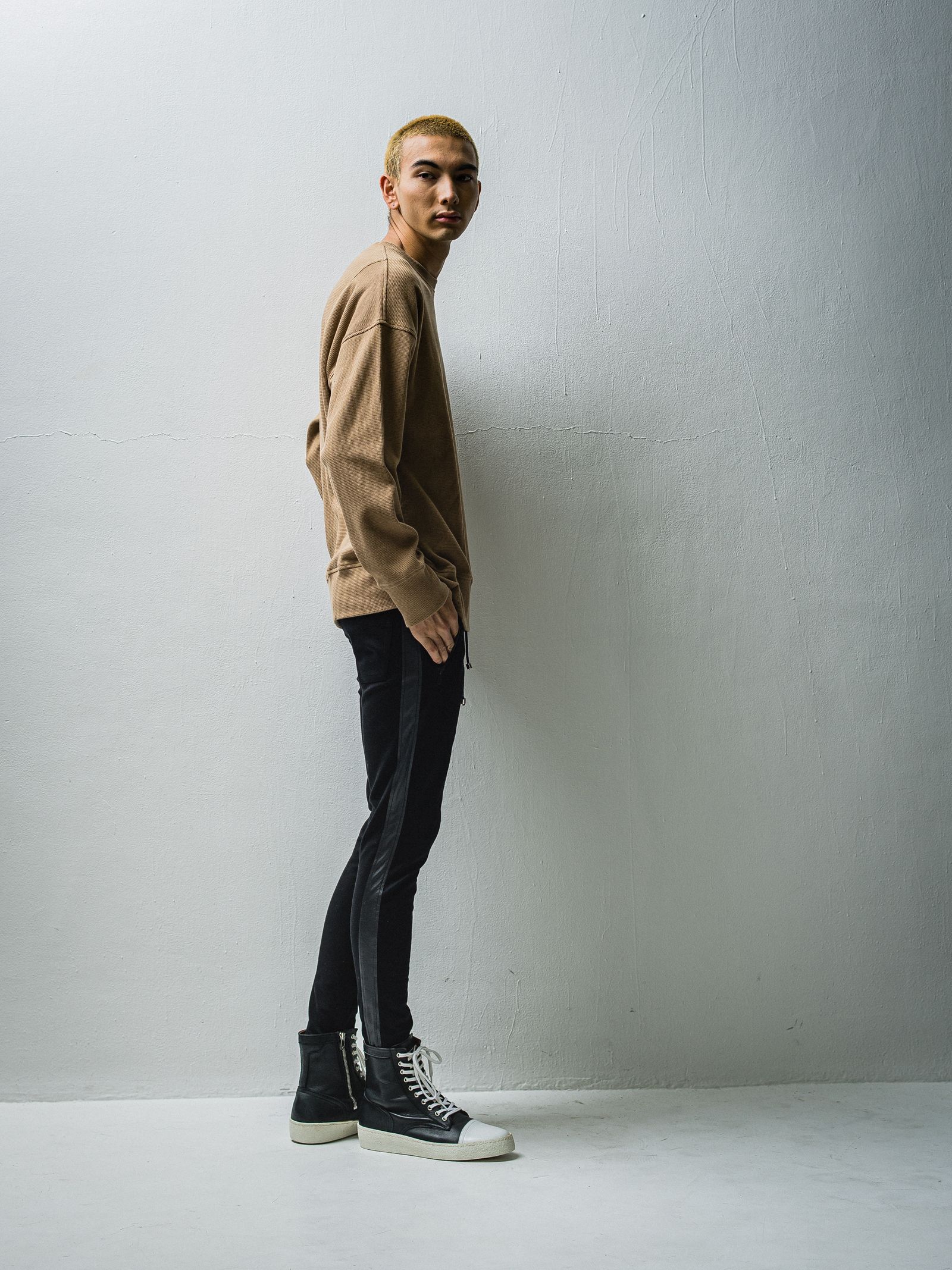LEATHER LINE TRUCK PT / RC27-ST-013 / レザーラインパンツ / ブラック×ブラック