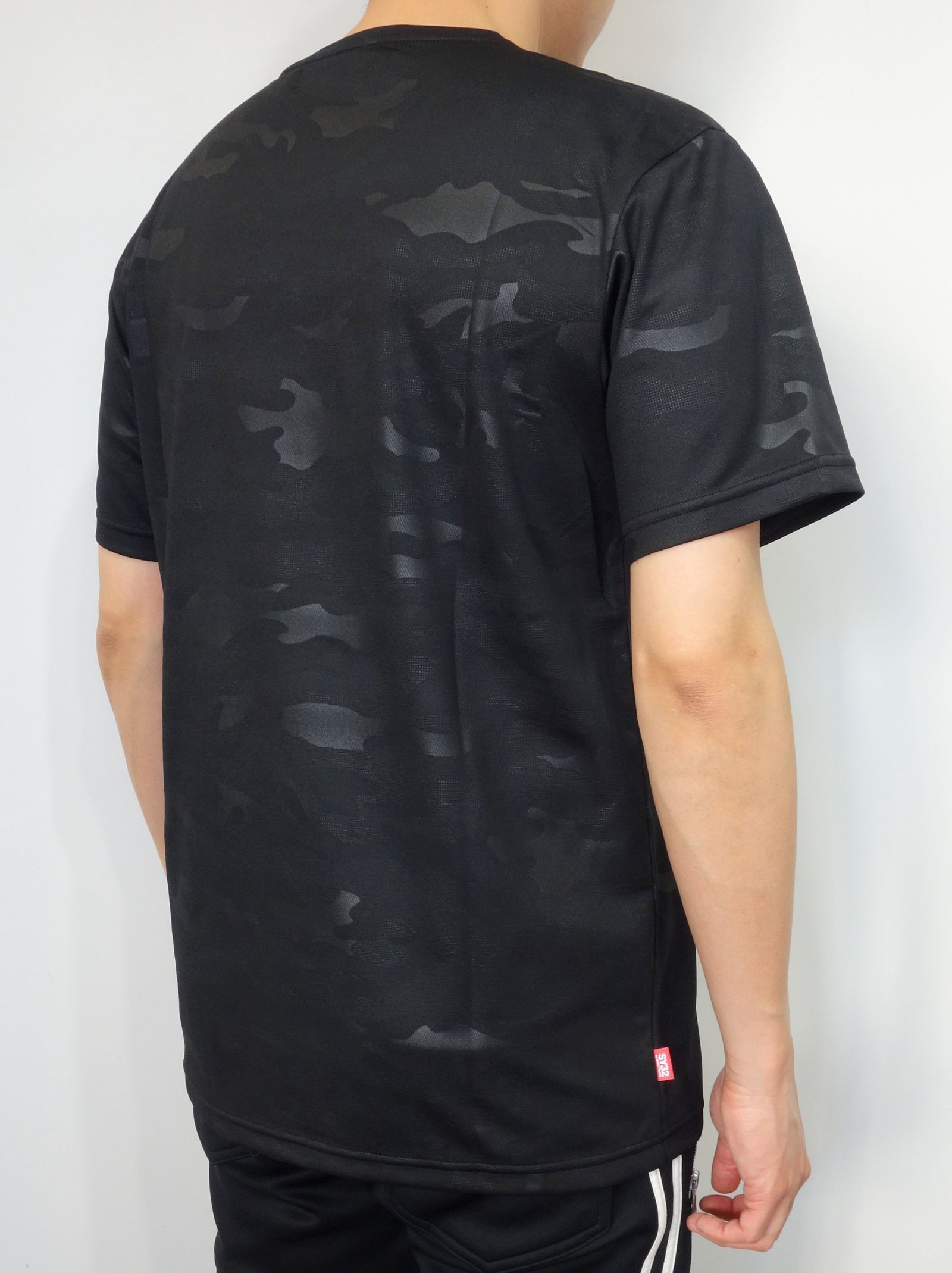 EMBOSS CAMO BOX LOGO TEE / TNS1728 / プリントTシャツ