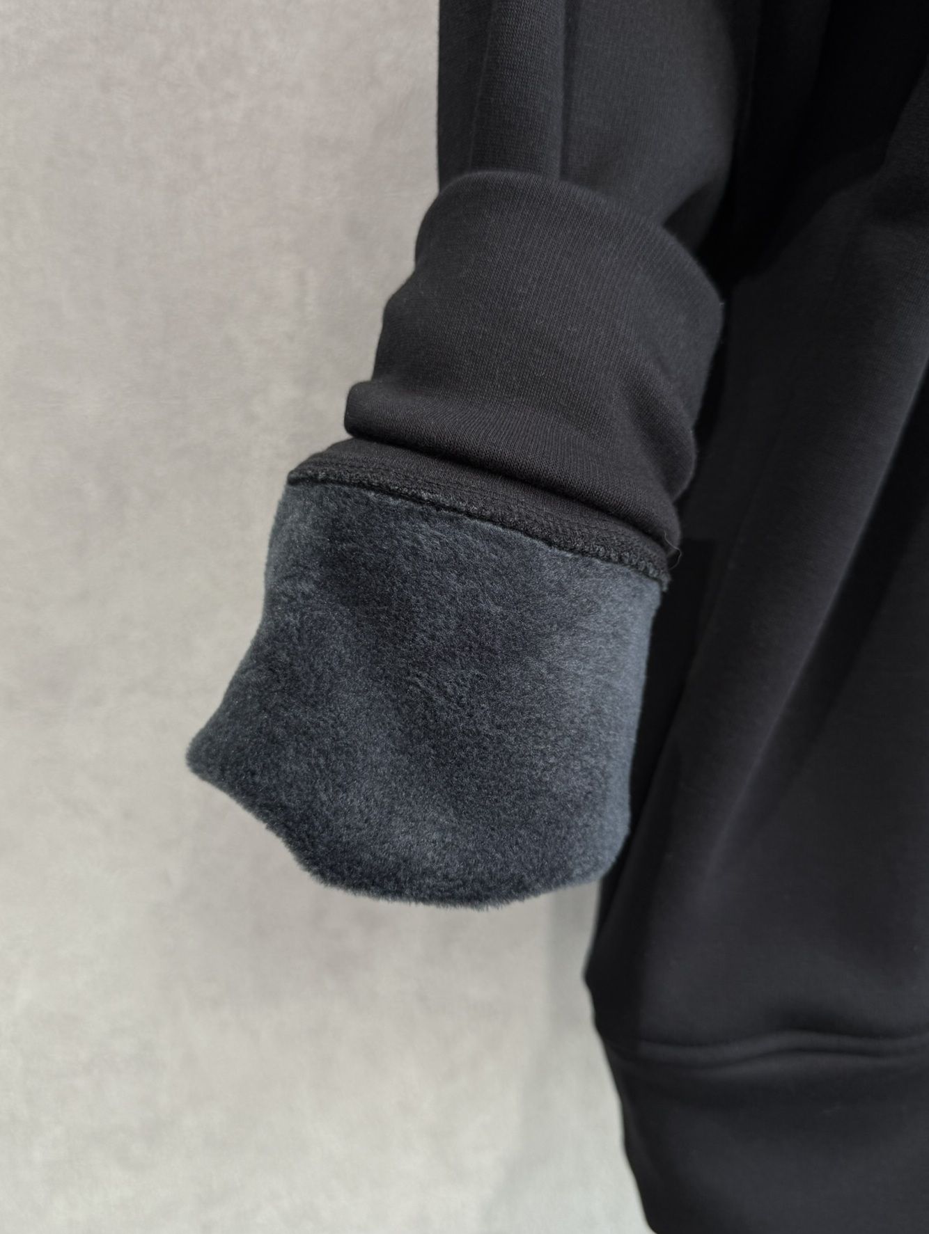 【FRIDAYコラボ】 FRIDAY STANDARD LOGO VELOURS FLEECE TRAINER / RCF1-C-004 / 裏起毛FRIDAYスタンダードロゴトレーナー / ブラック