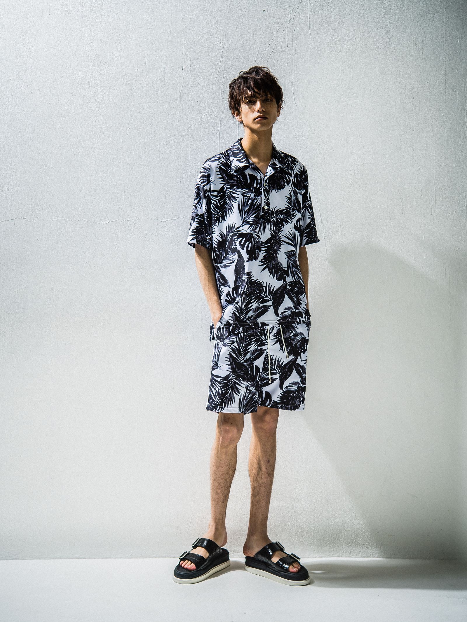 LEAF RUSH OVER POLO / RC24-T-013 / ラッシュガードポロシャツ ※