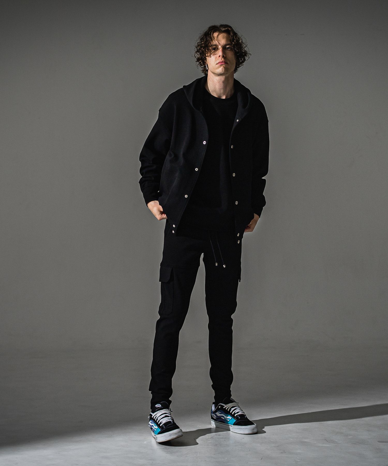 BLISTER VARSITY HOODIE / RC41-C-006 / ライトブリスターニットパーカースタジャン / ブラック (8月下旬入荷予定)