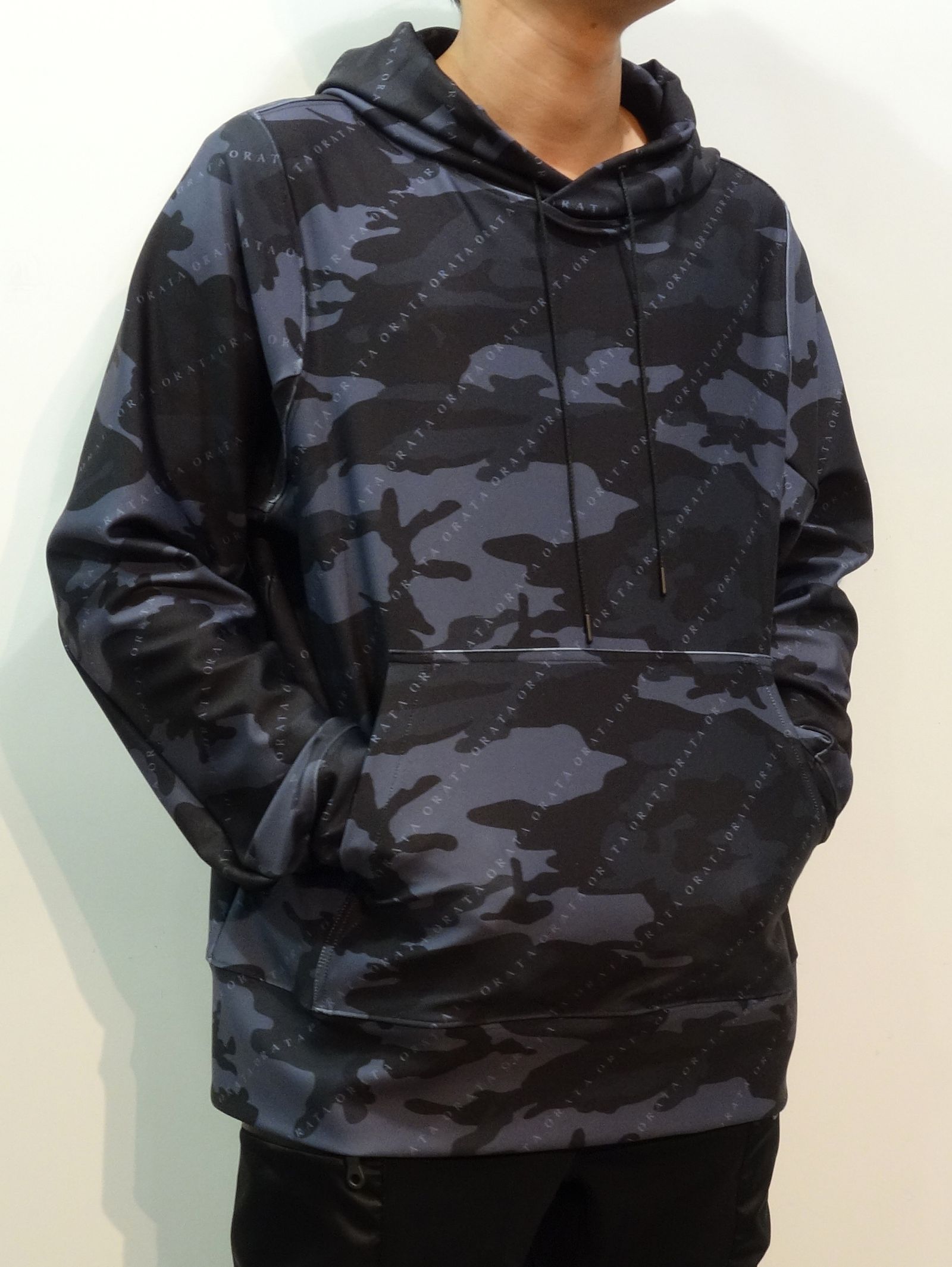 ORATA - PULLOVER HOODIE / OR1-C-003 / プルオーバーパーカー