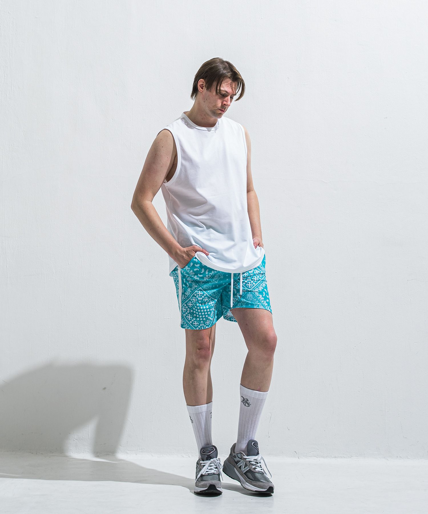 OVER NO SLEEVE / RC40-T-010 / サイドロゴメッシュノースリーブ / ホワイト (6月上旬入荷予定)