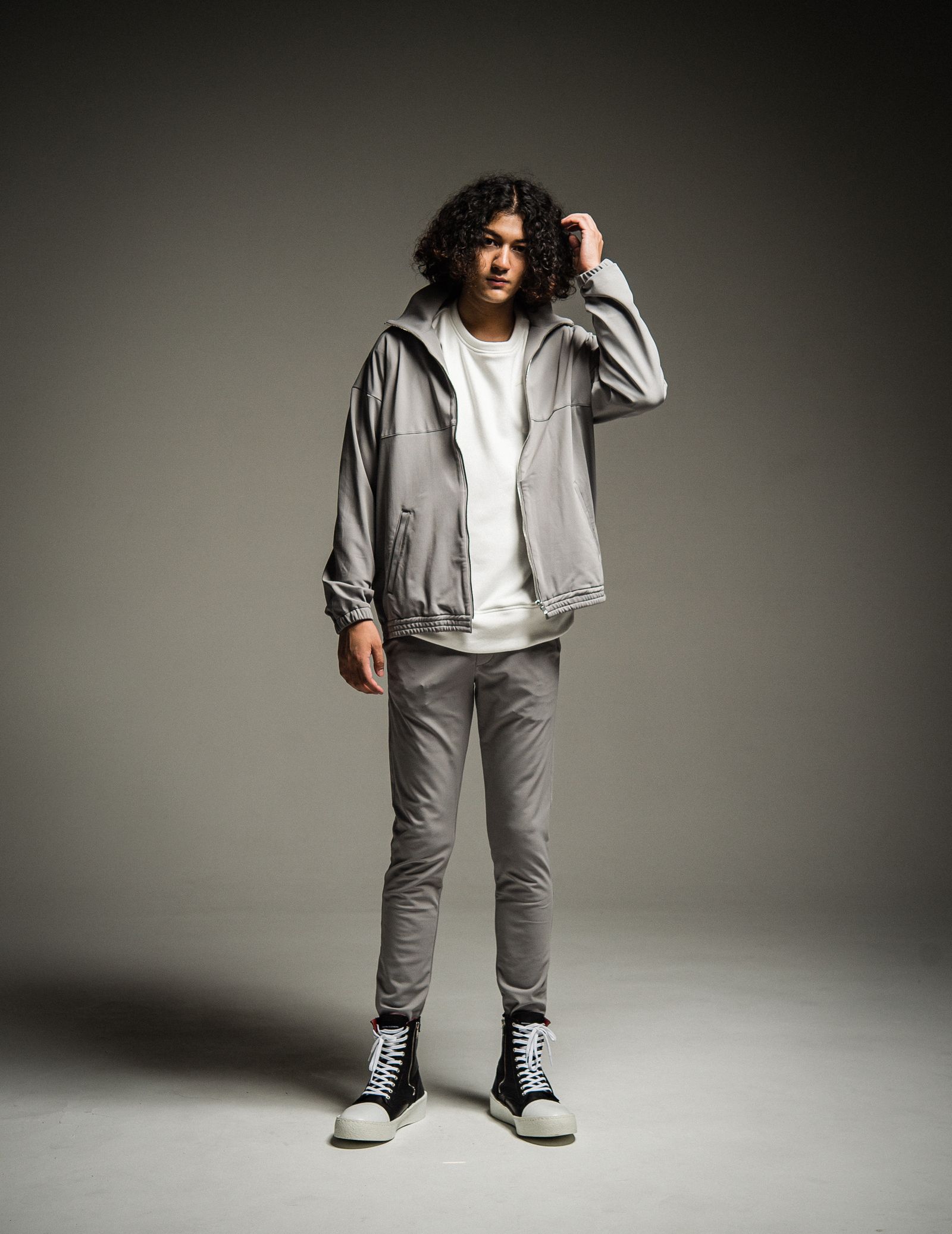 NYLON FLEECE OVER TRACK JK / RC22-C-009 / 裏起毛トラックジャケット / グレー
