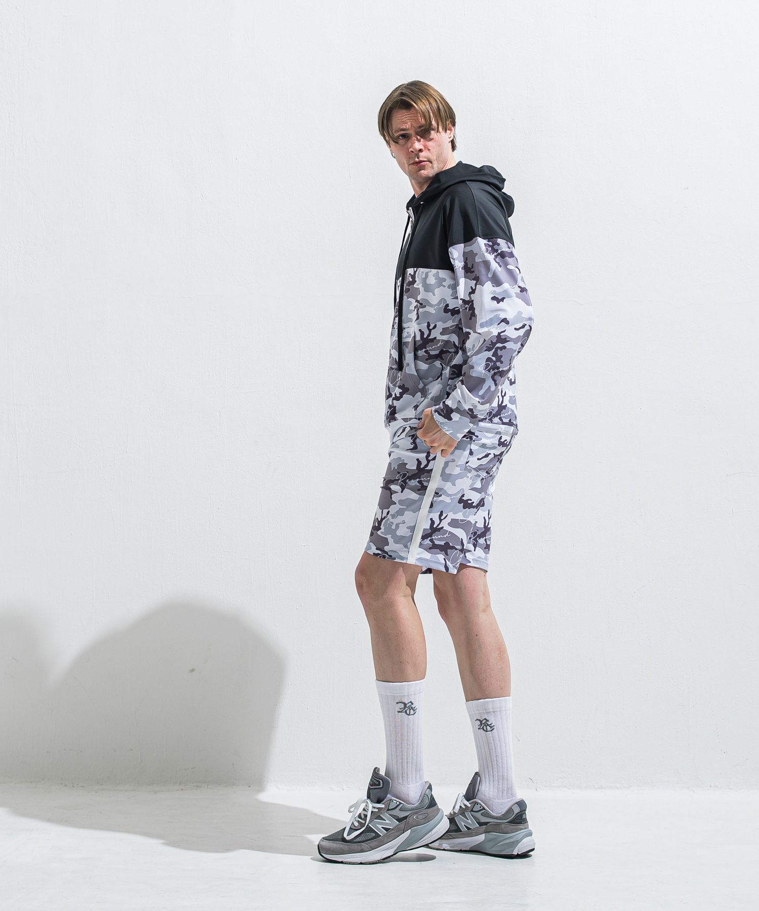 RUSH OVER ZIPUP HOODIE / RC40-C-001 / ラッシュガードパーカー / カモフラブラック (5月下旬入荷予定)