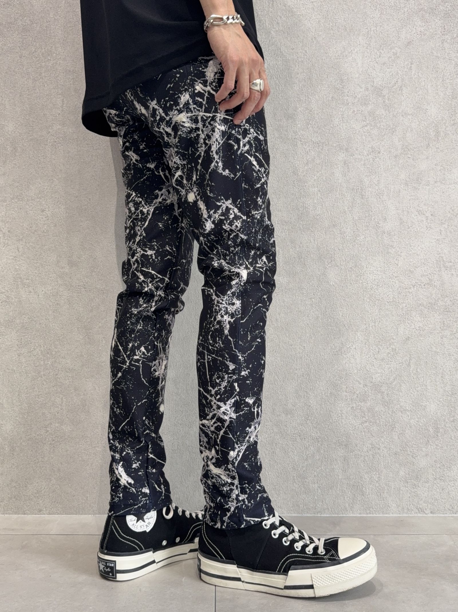 CHRIS EASY PANTS / RC34-ST-016 / ペイント柄イーシーパンツ / ブラック