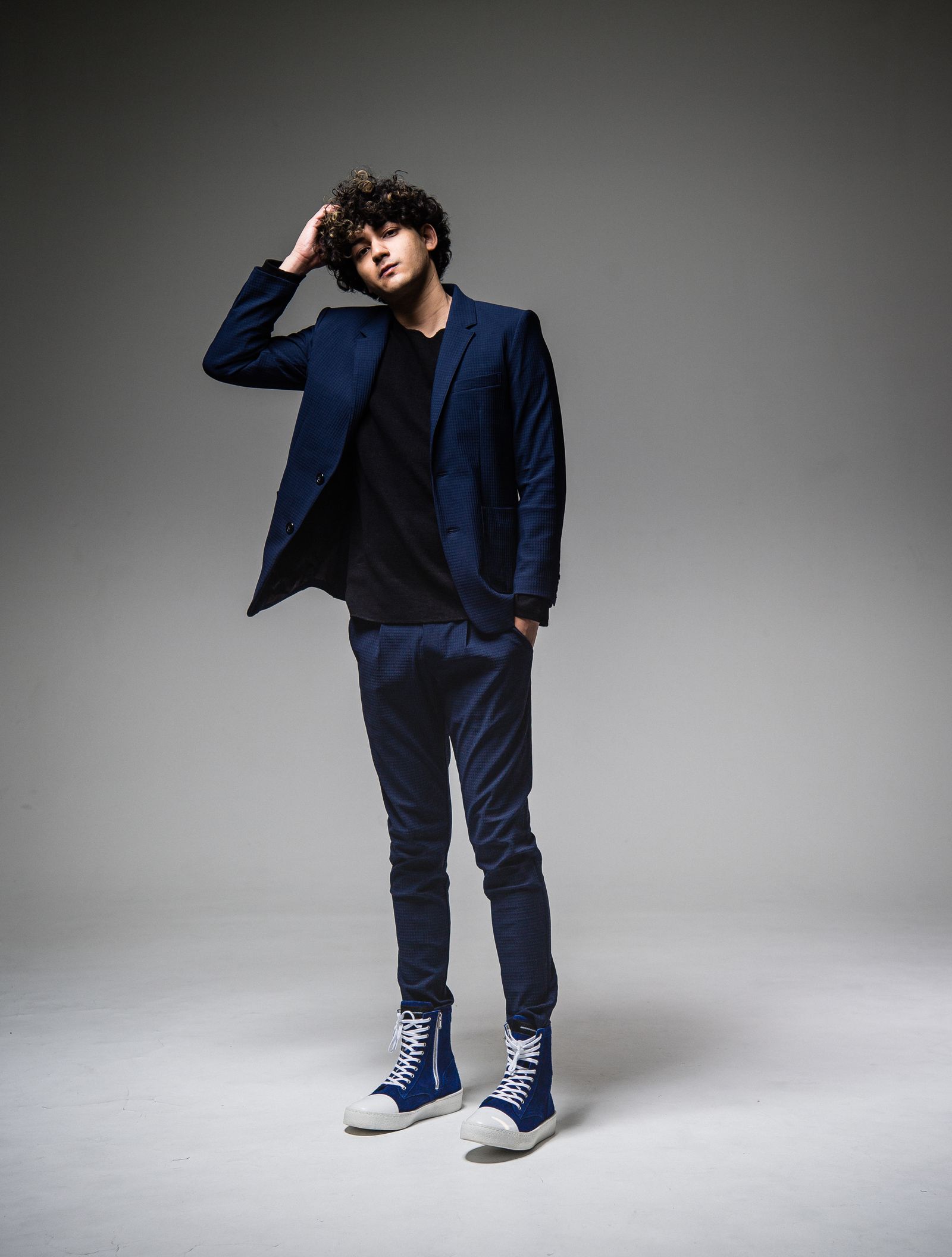 CHRIS EASY TUCK PANTS / RC25-ST-016T / リップルイージータックパンツ / ネイビー