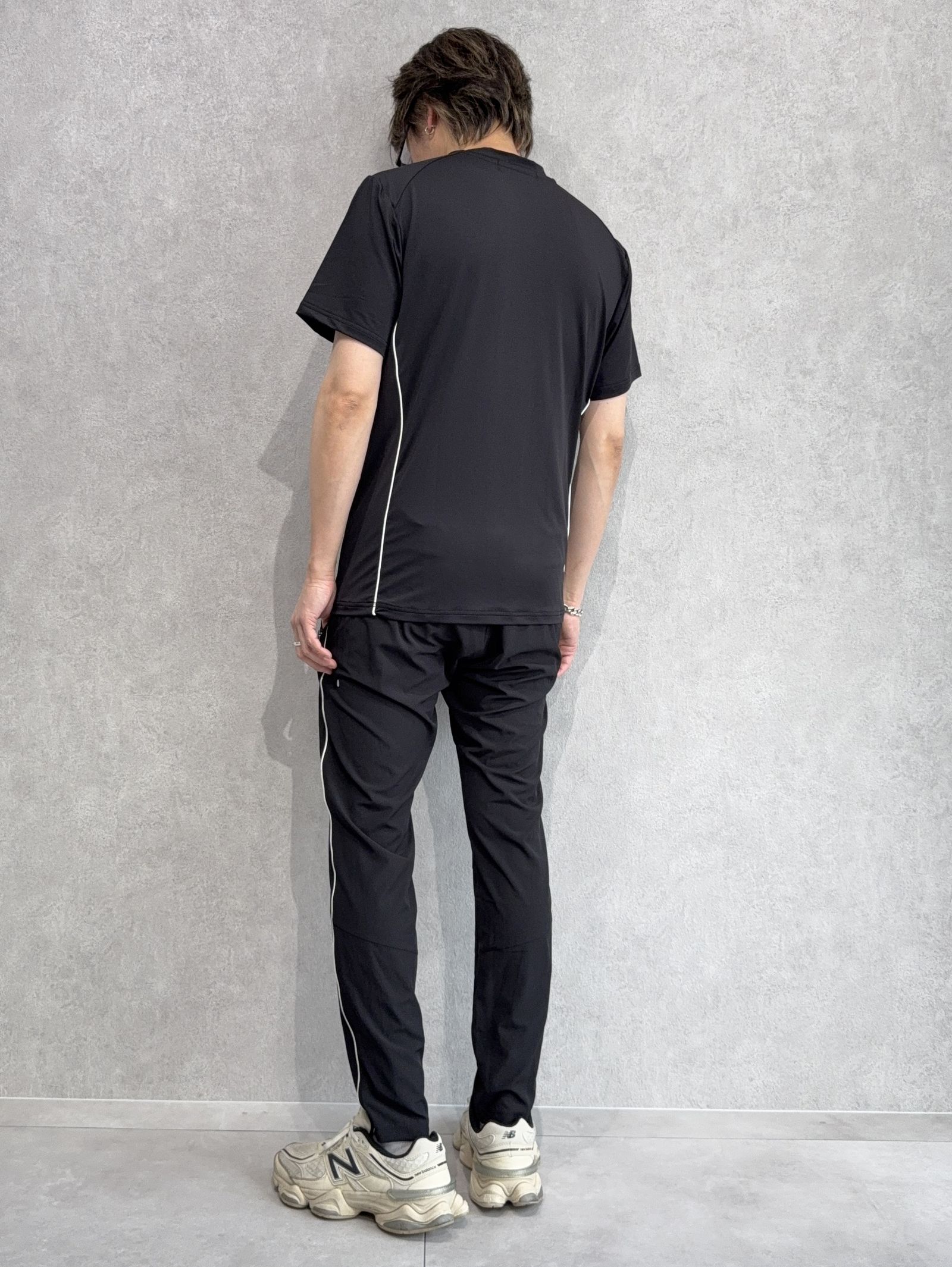 【1PIU1UGUALE3 RELAX】パイピング半袖Tシャツ 3色展開 男女兼用 1PIU1UGUALE3 RELAX - パイピング半袖Tシャツ / ust-25018