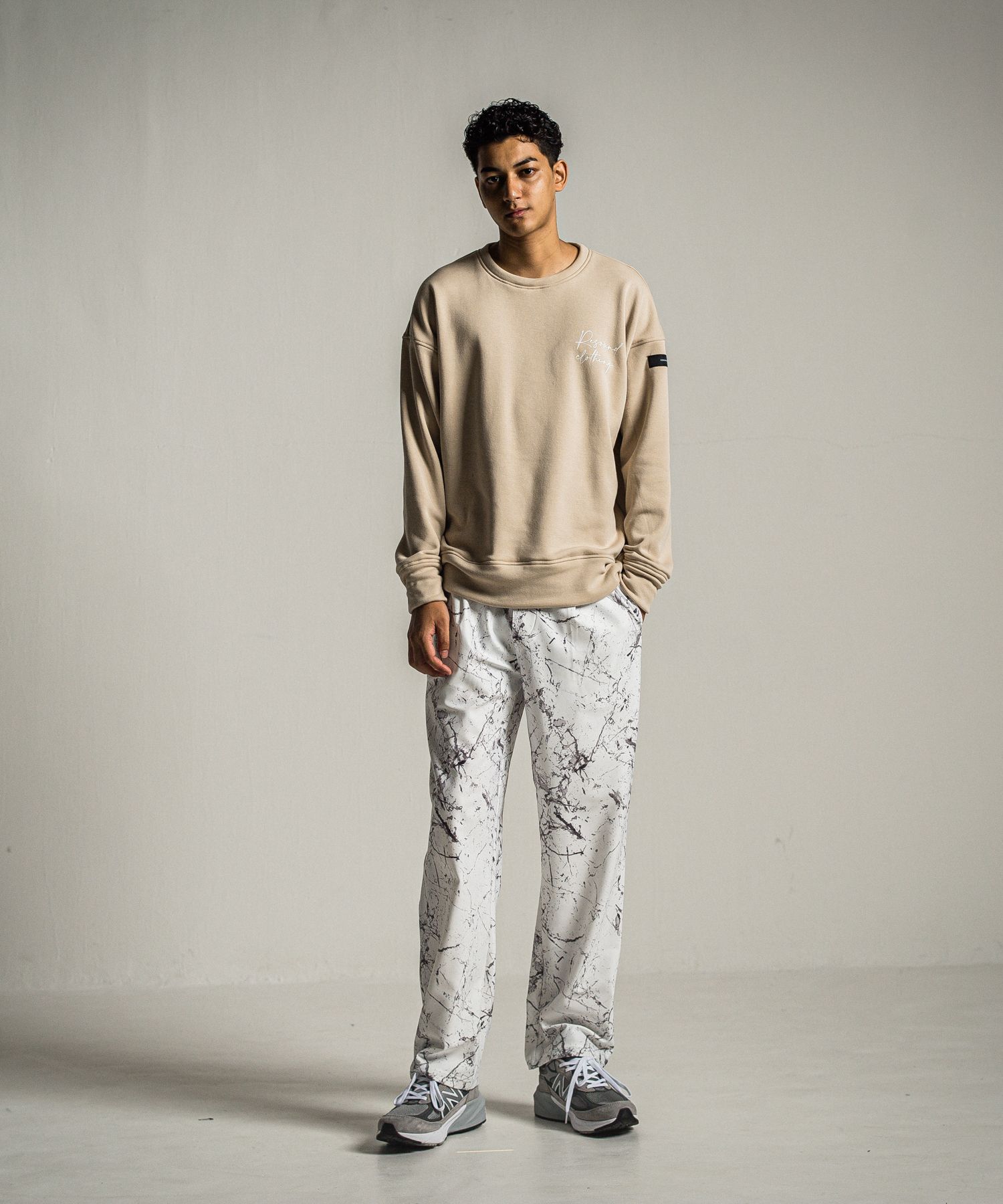 ID VELOURS FLEECE DROP TRAINER / RC34-C-004 / 裏起毛バックロゴトレーナー / ベージュ