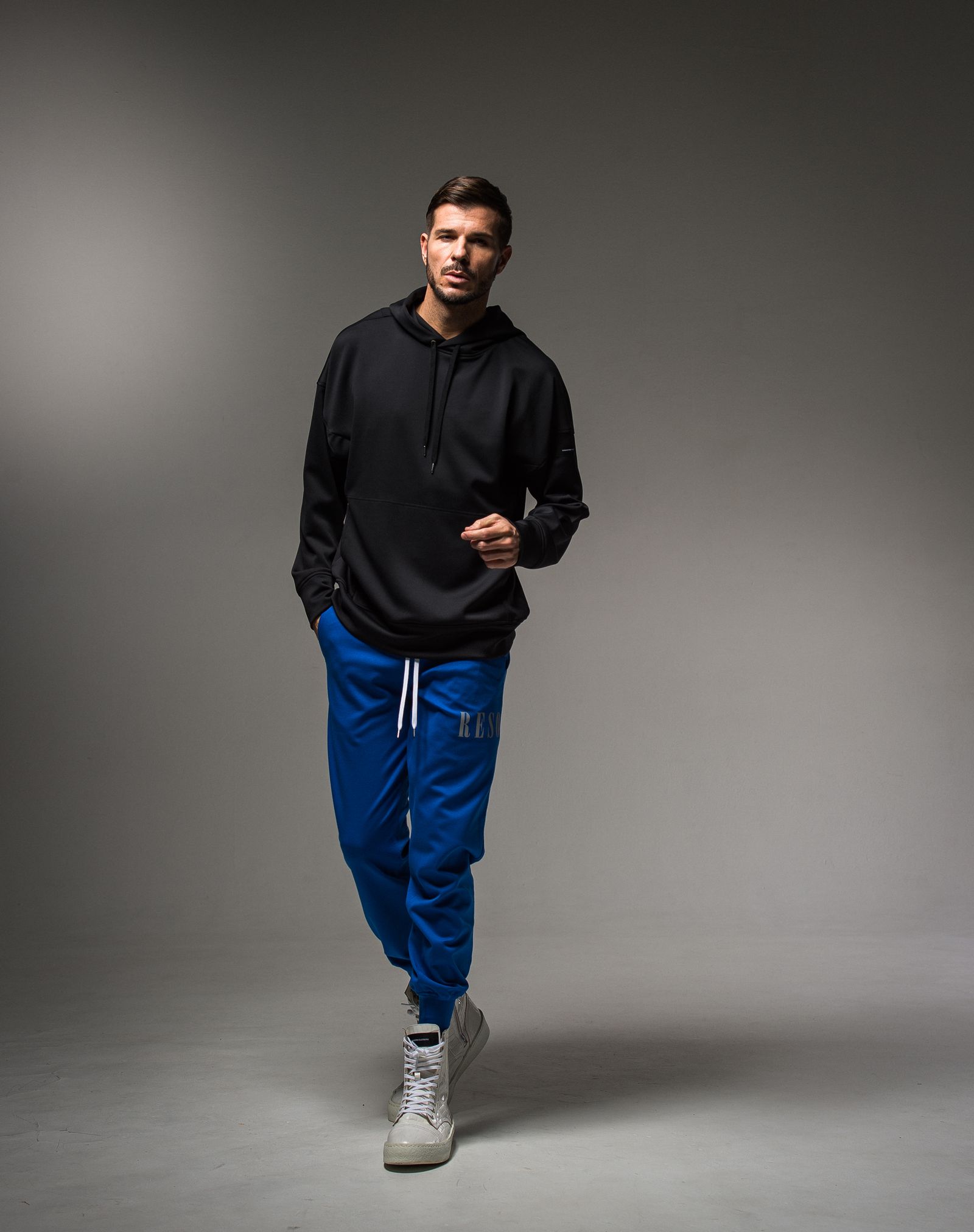 【※期間限定販売※】 REFLECTOR ROGO LOOSE HOODIE / RC23-C-003 / バックロゴパーカー