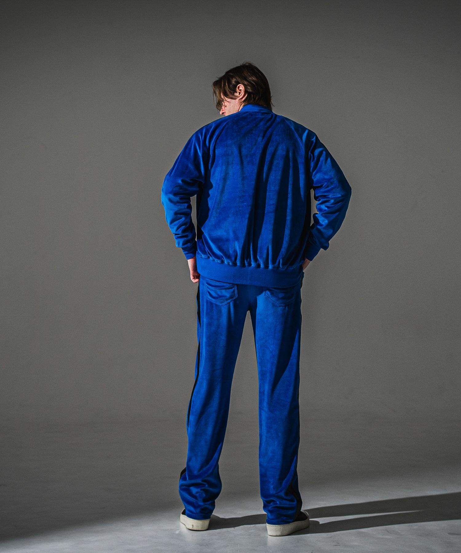 VELOURS VARSITY / RC41-C-005 / ベロアトラックスタジャン / ブルー (9月中旬入荷予定)