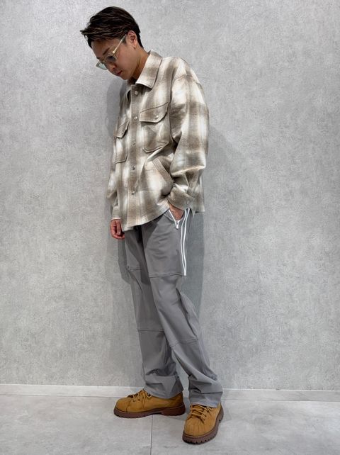 RESOUND新作チェックシャツ×ワイドラインパンツコーデ