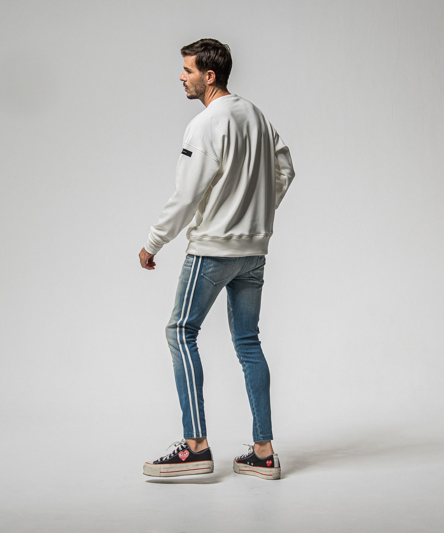 【FRIDAYコラボ】 FRIDAY OLD LOGO VELOURS FLEECE TRAINER / RCF1-C-003 / 裏起毛FRIDAYオールドロゴトレーナー / ホワイト (11月上旬入荷予定)
