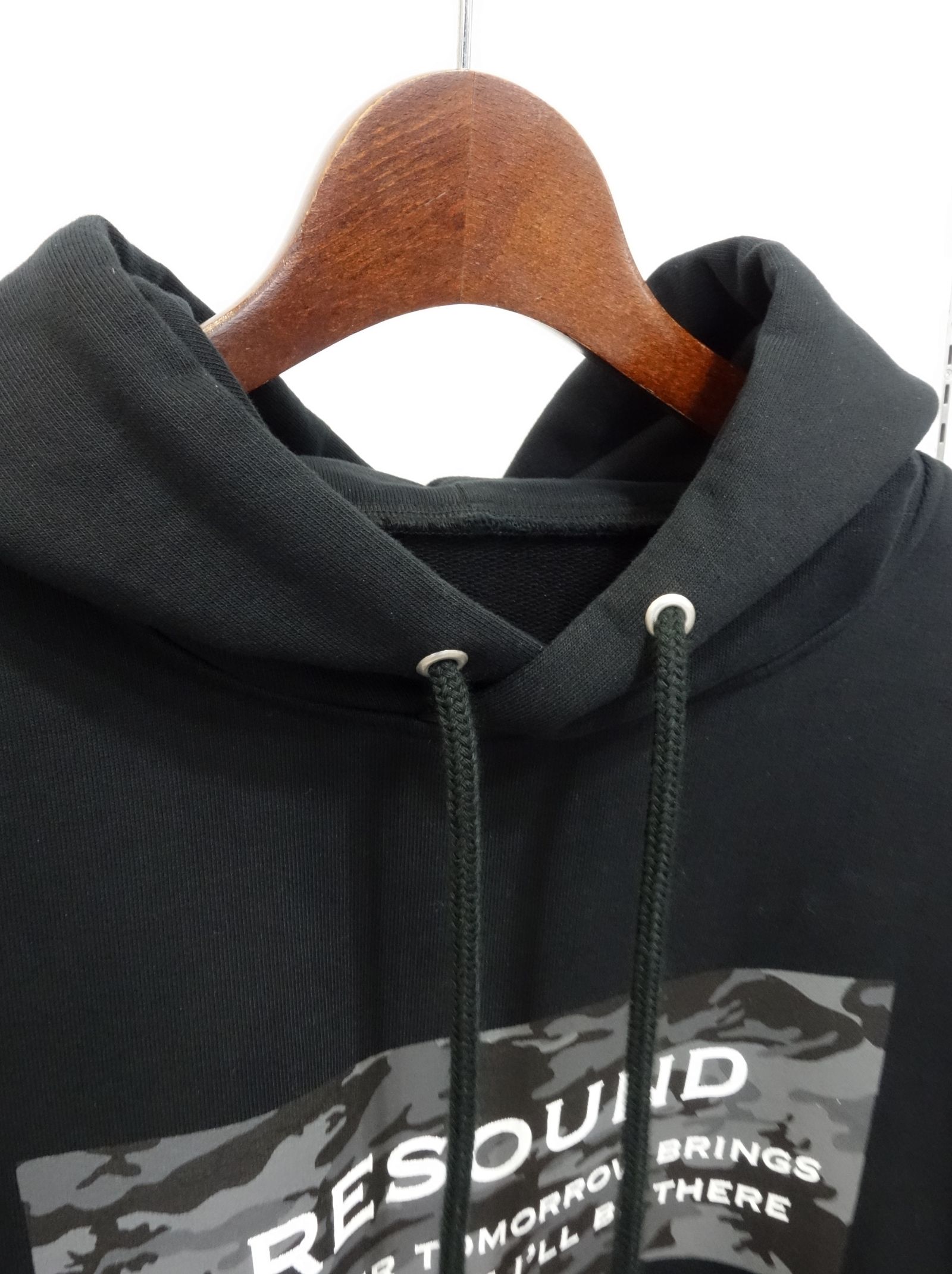 CAMOUFLAGE BOX ROGO LOOSE HOODIE / RC19-C-002 / ボックスロゴパーカー