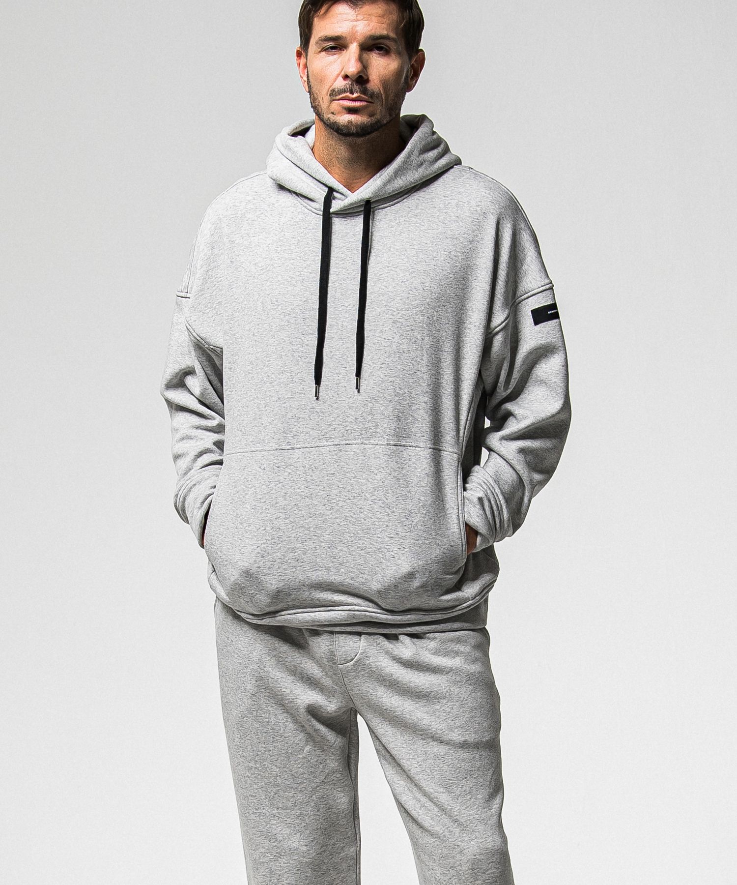 【FRIDAYコラボ】 FRIDAY OLD COVER VELOURS FLEECE TRAINER / RCF1-C-001 / 裏起毛FRIDAYオールドカバートレーナー / グレー (11月上旬入荷予定)