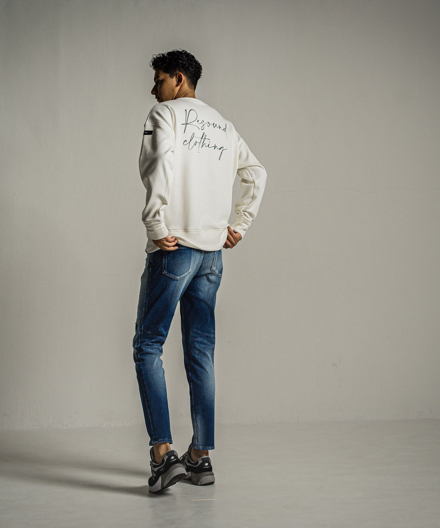 ID VELOURS FLEECE DROP TRAINER / RC34-C-004 / 裏起毛バックロゴトレーナー / ホワイト