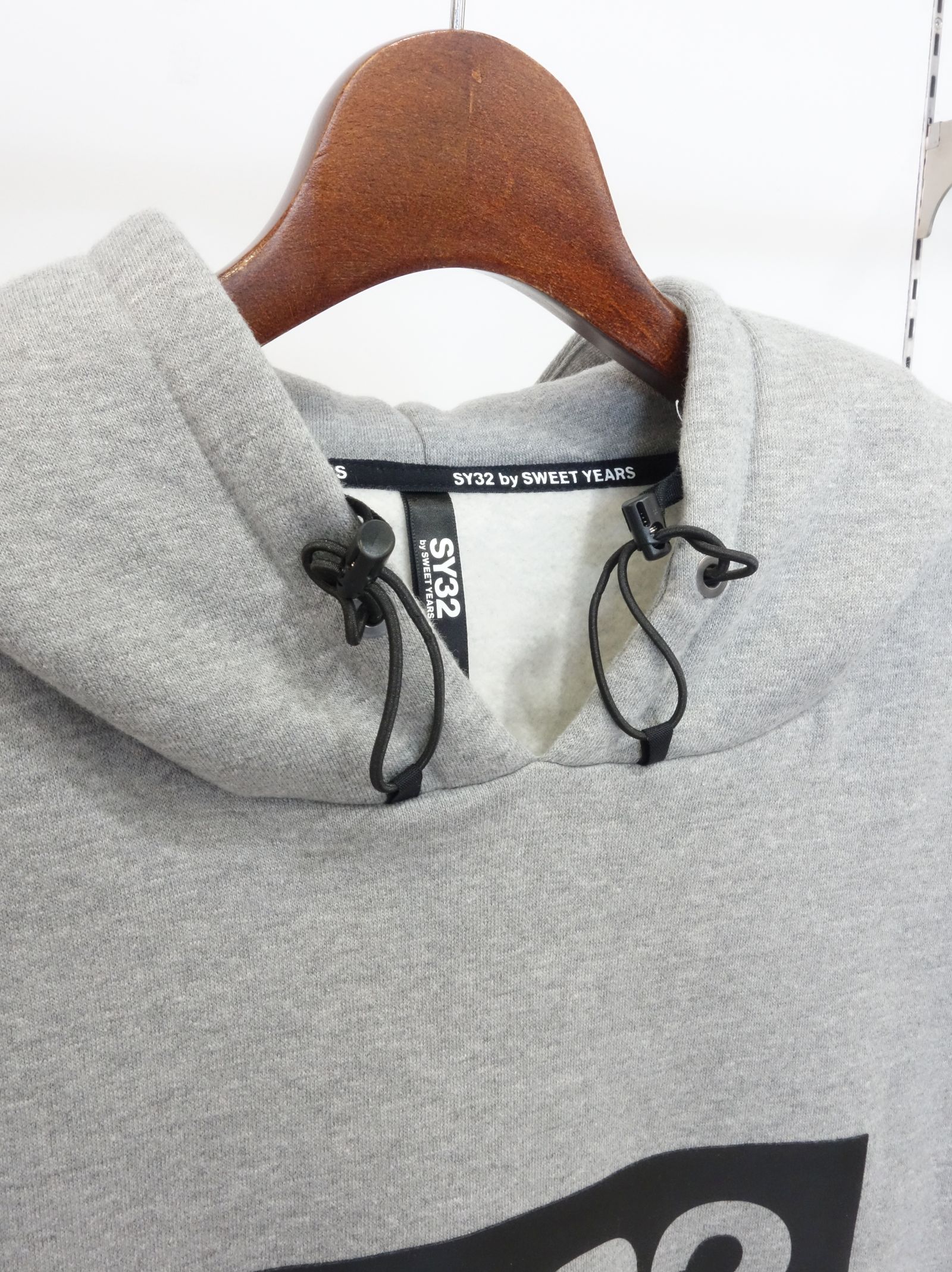 SY32 by SWEET YEARS - BOX LOGO BIG SILHOETTE HOODIE / 10512