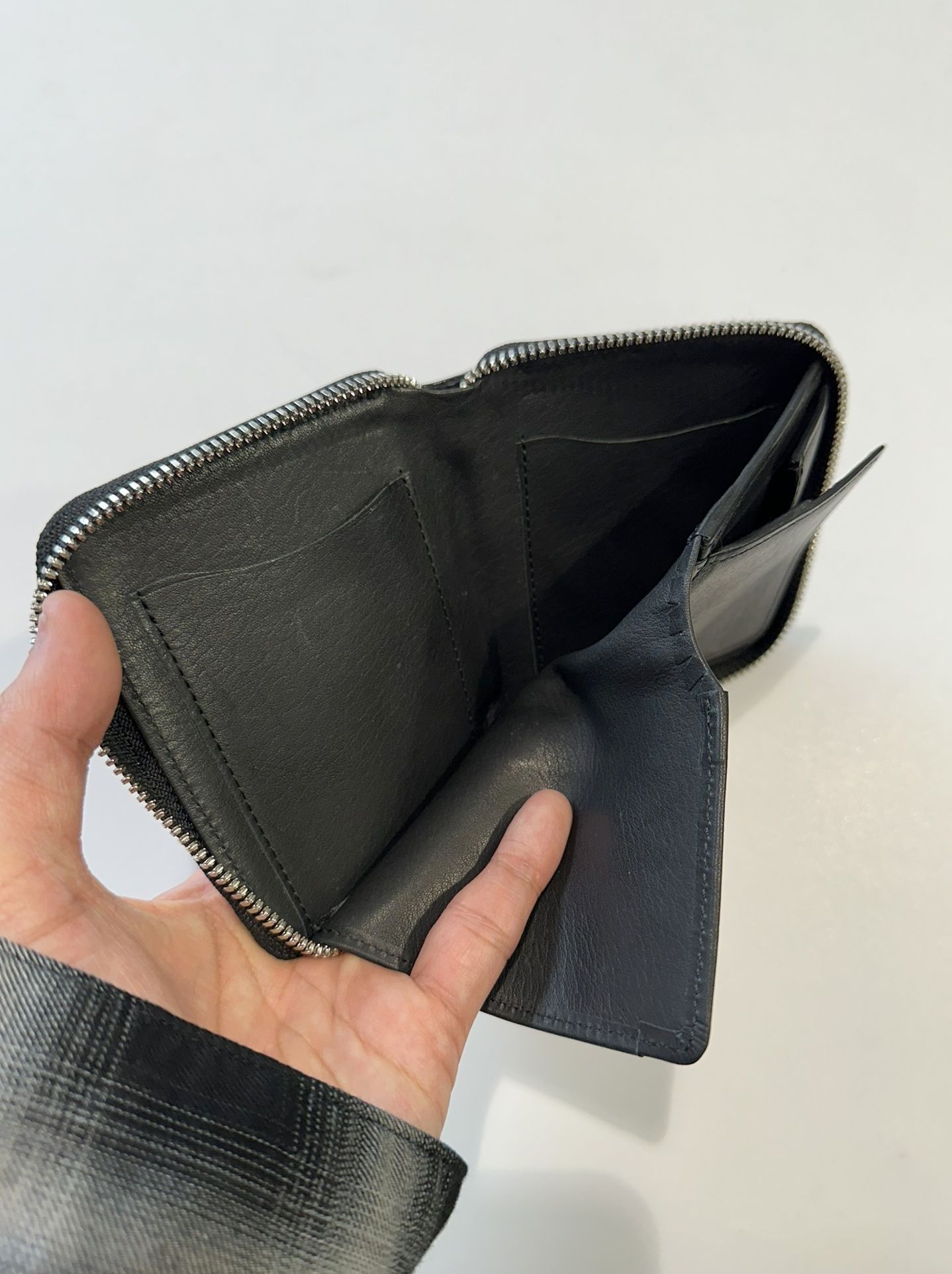 vermilion×RESOUND ROUND ZIP MINI WALLET / RCV-W-001 / 二つ折り財布 / ブラック