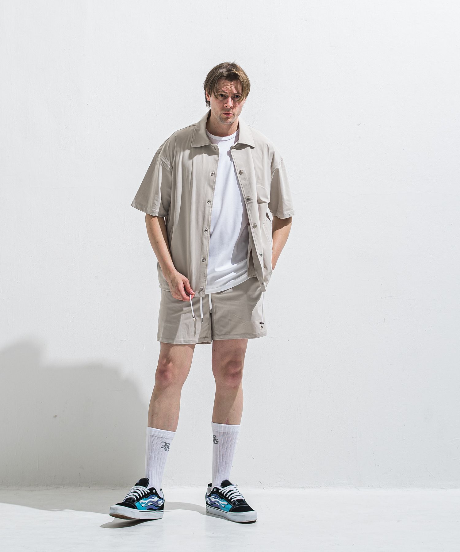 TV NYLON SHORTS / RC40-HP-004 / リラックスナイロンショーツ / グレージュ (6月上旬入荷予定)