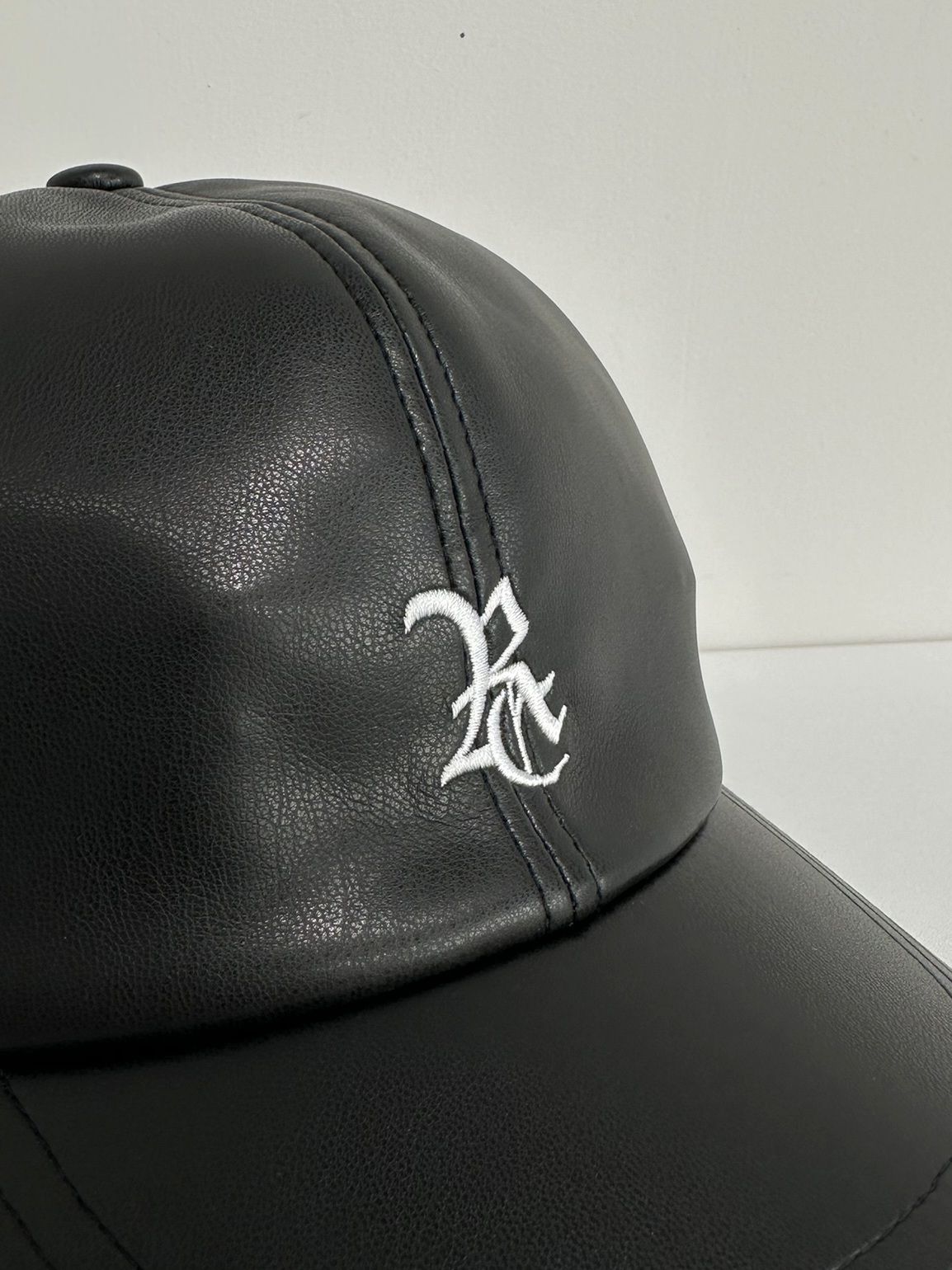 LEATHER LOW CAP / RC34-CAP-002 / エコレザーローキャップ / ブラック