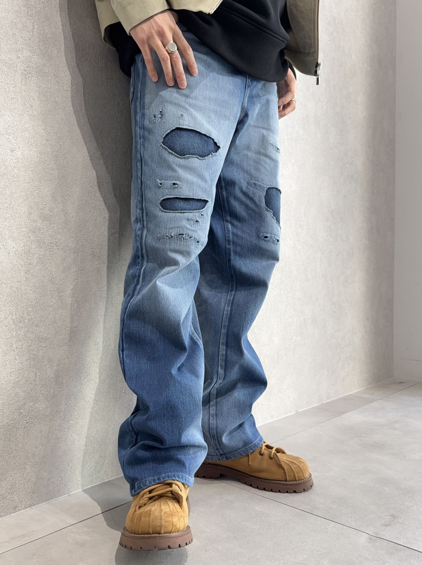 RESOUND新作のクラッシュ加工KINGデニムでアメカジコーデ