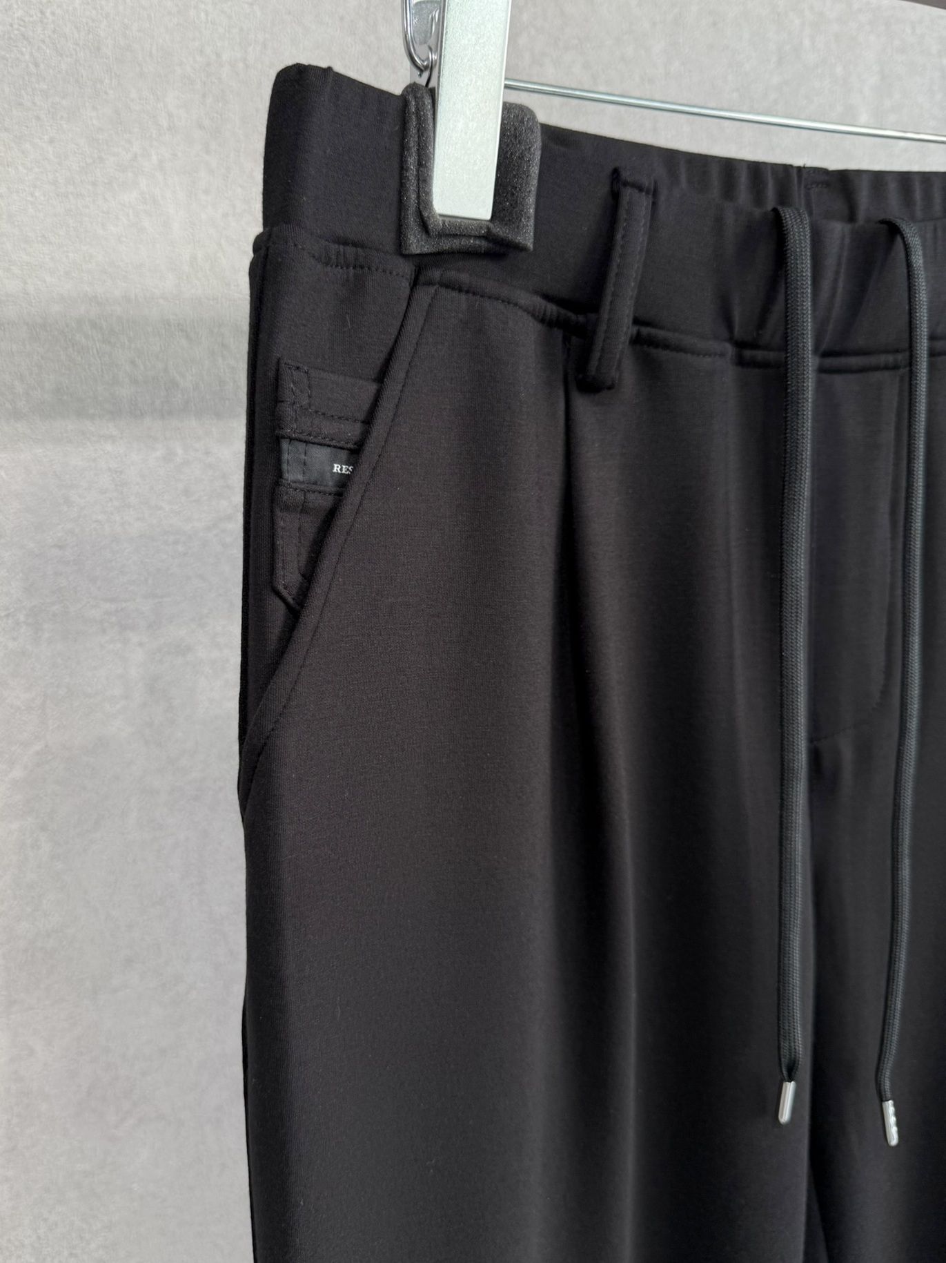 SEMI WIDE TUCK PANTS / RC40-ST-016WT / セミワイドタックパンツ / ダンボールブラック