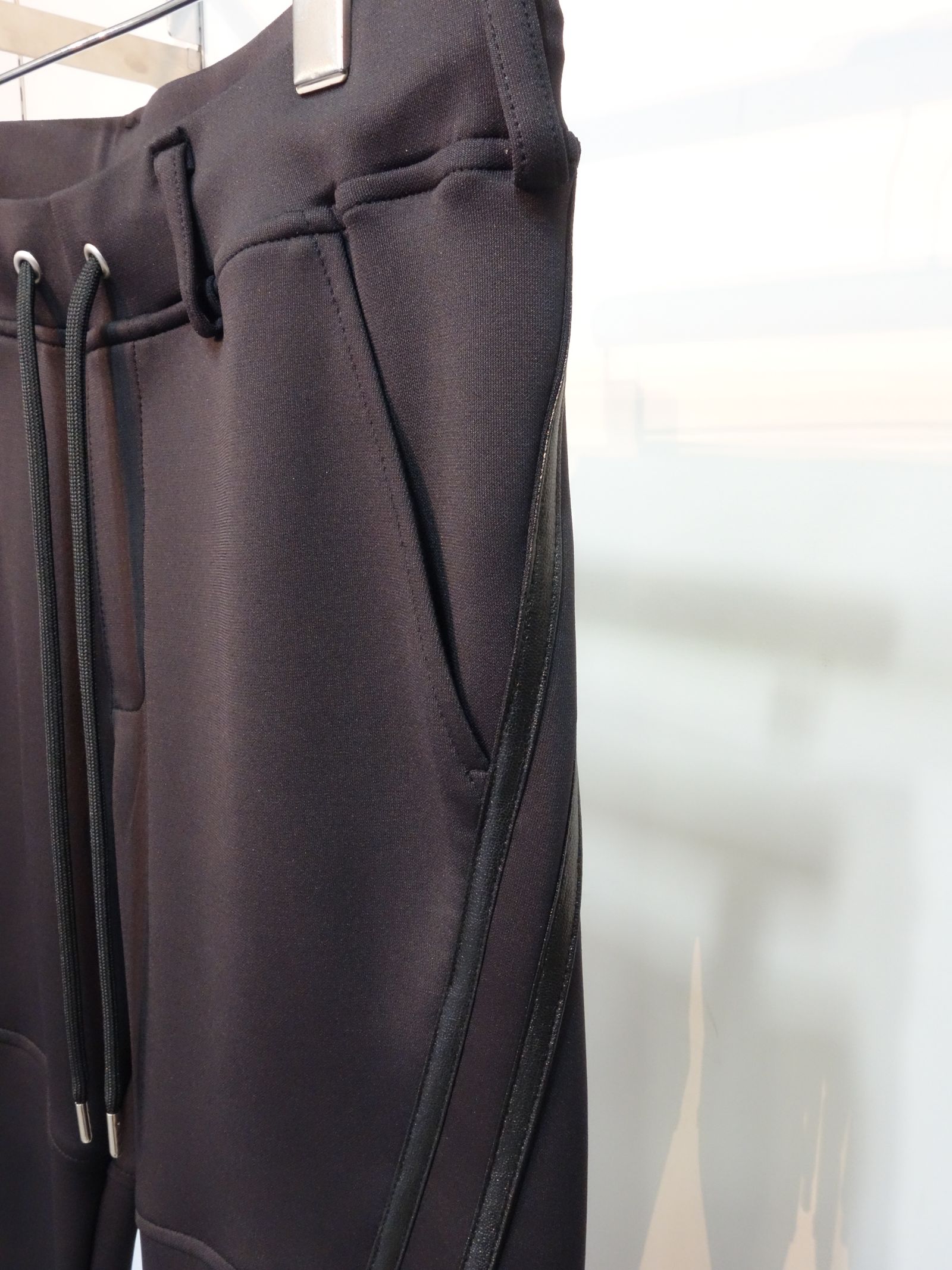 TYLER LINE PANTS / RC28-ST-026 / イージーラインパンツ / ブラック×ブラック※